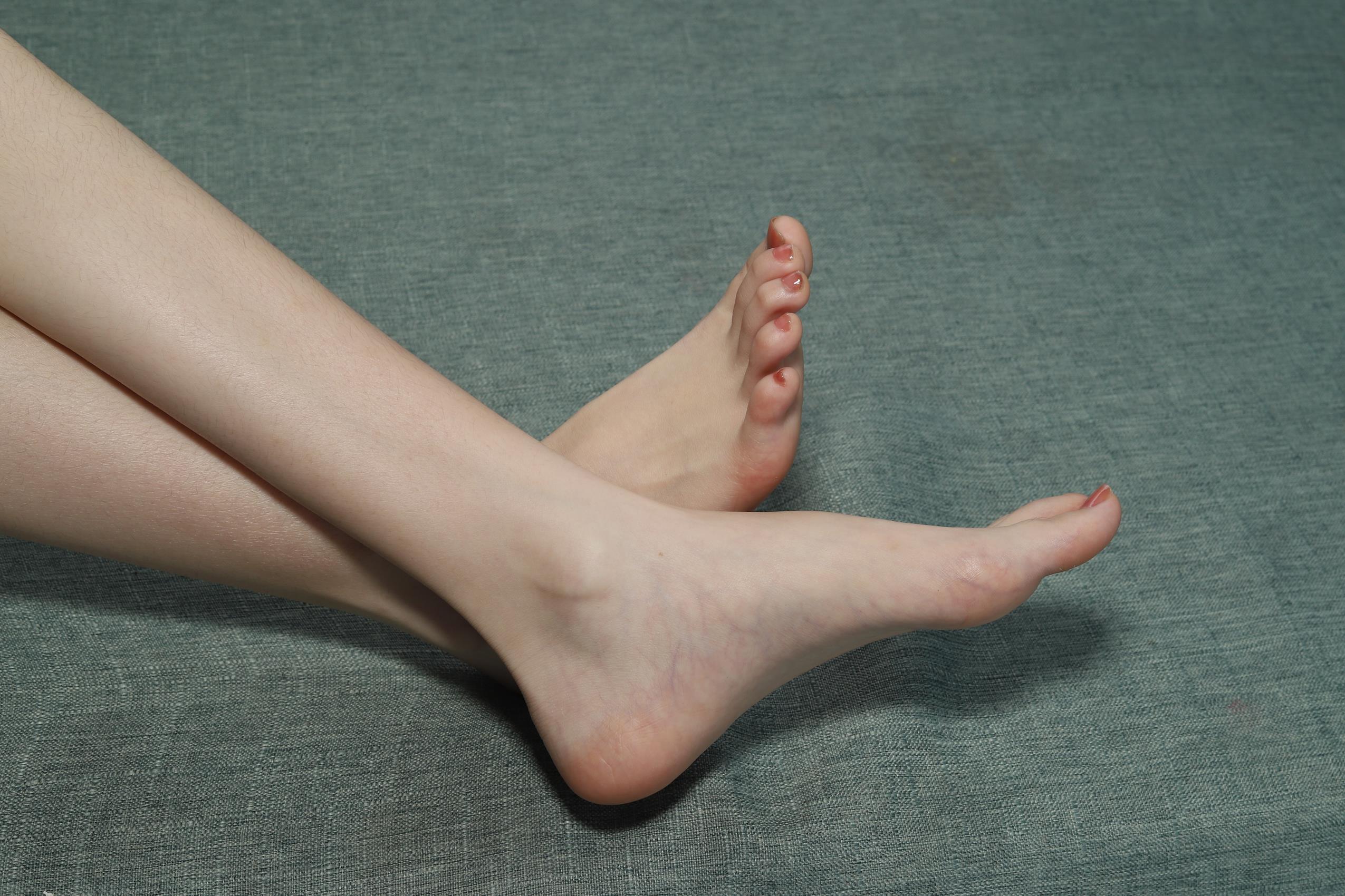 图片[19]-Pary摄影 NO.074 小表妹再次展示超美小嫩脚[100P] – 速更版-美库