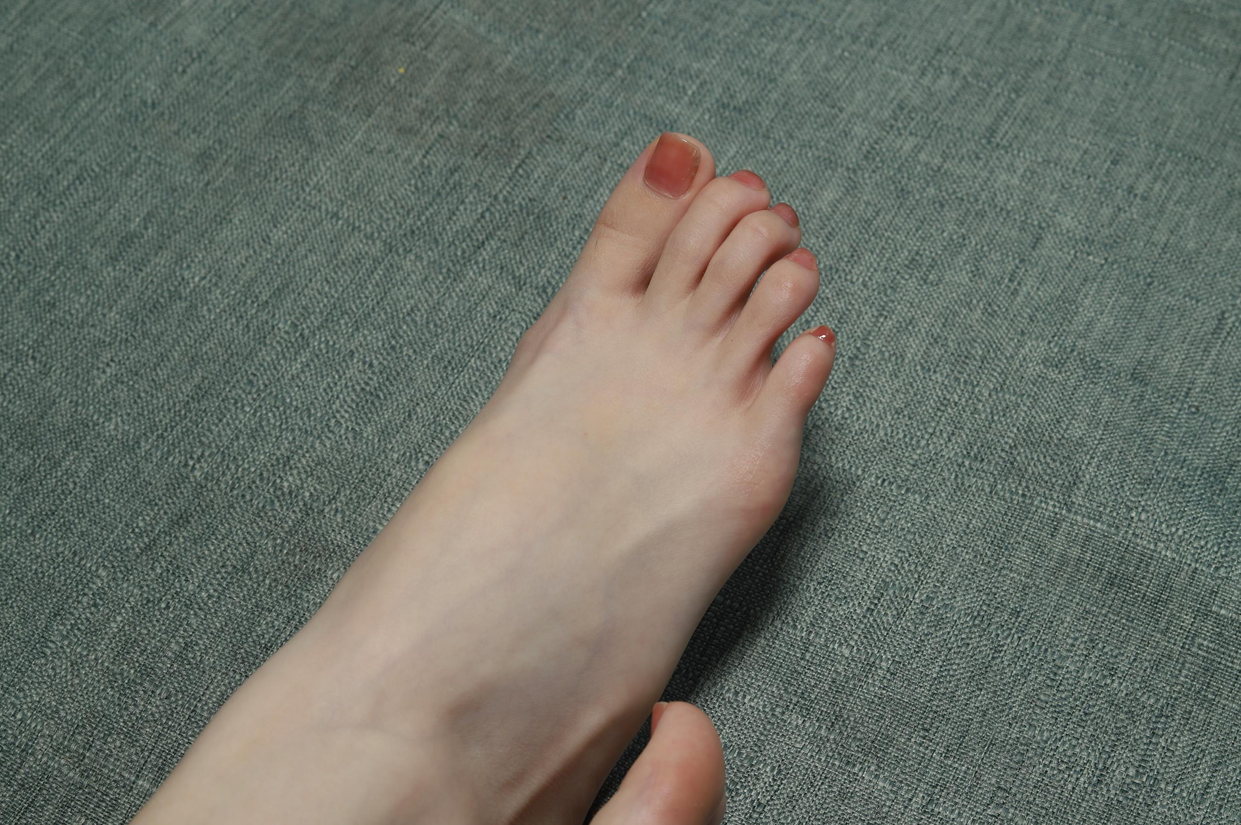 图片[31]-Pary摄影 NO.074 小表妹再次展示超美小嫩脚[100P] – 速更版-美库