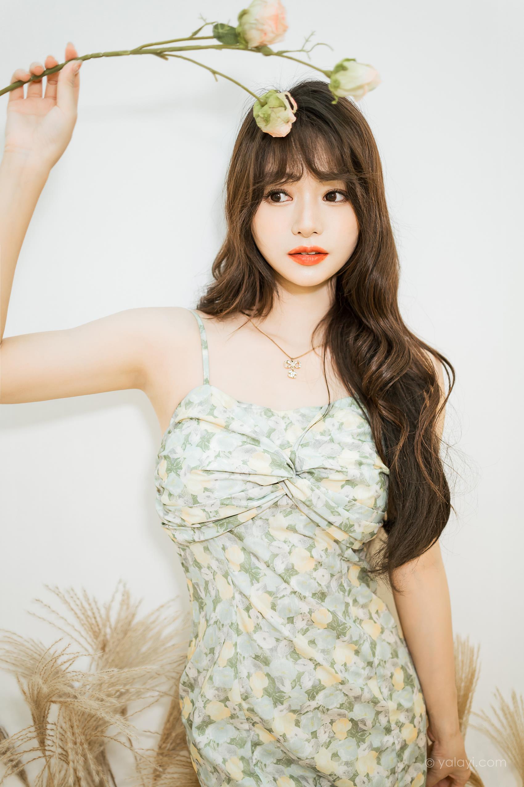 图片[20]-[YALAYI雅拉伊]2023.08.07 NO.1056 小花裙 小亭[45+1P] – 速更版-美库