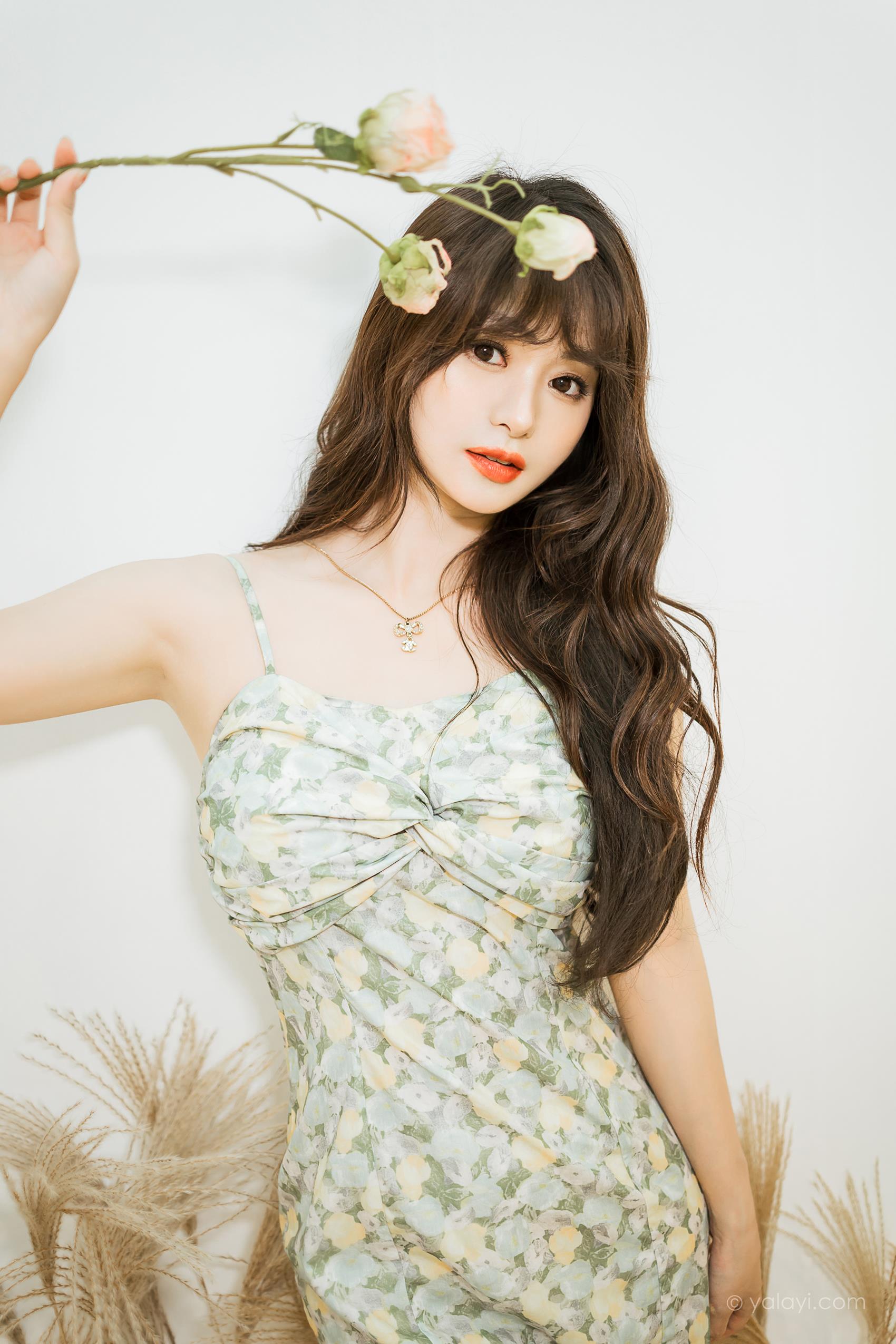 图片[21]-[YALAYI雅拉伊]2023.08.07 NO.1056 小花裙 小亭[45+1P] – 速更版-美库