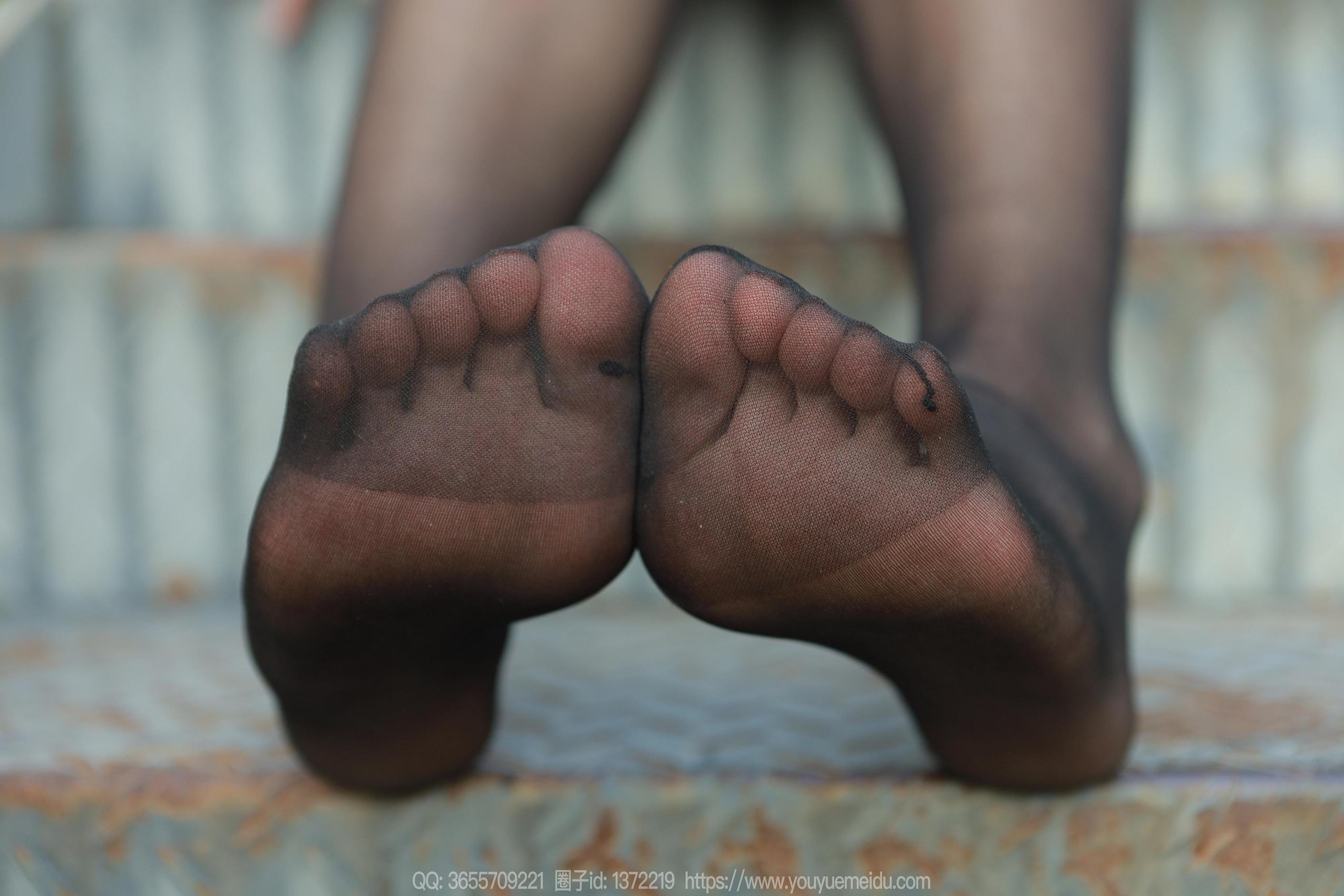 图片[21]-[IESS异思趣向] 2023.11.01 丝享家1574：秋秋《灰色小礼裙》[78P] – 速更版-美库