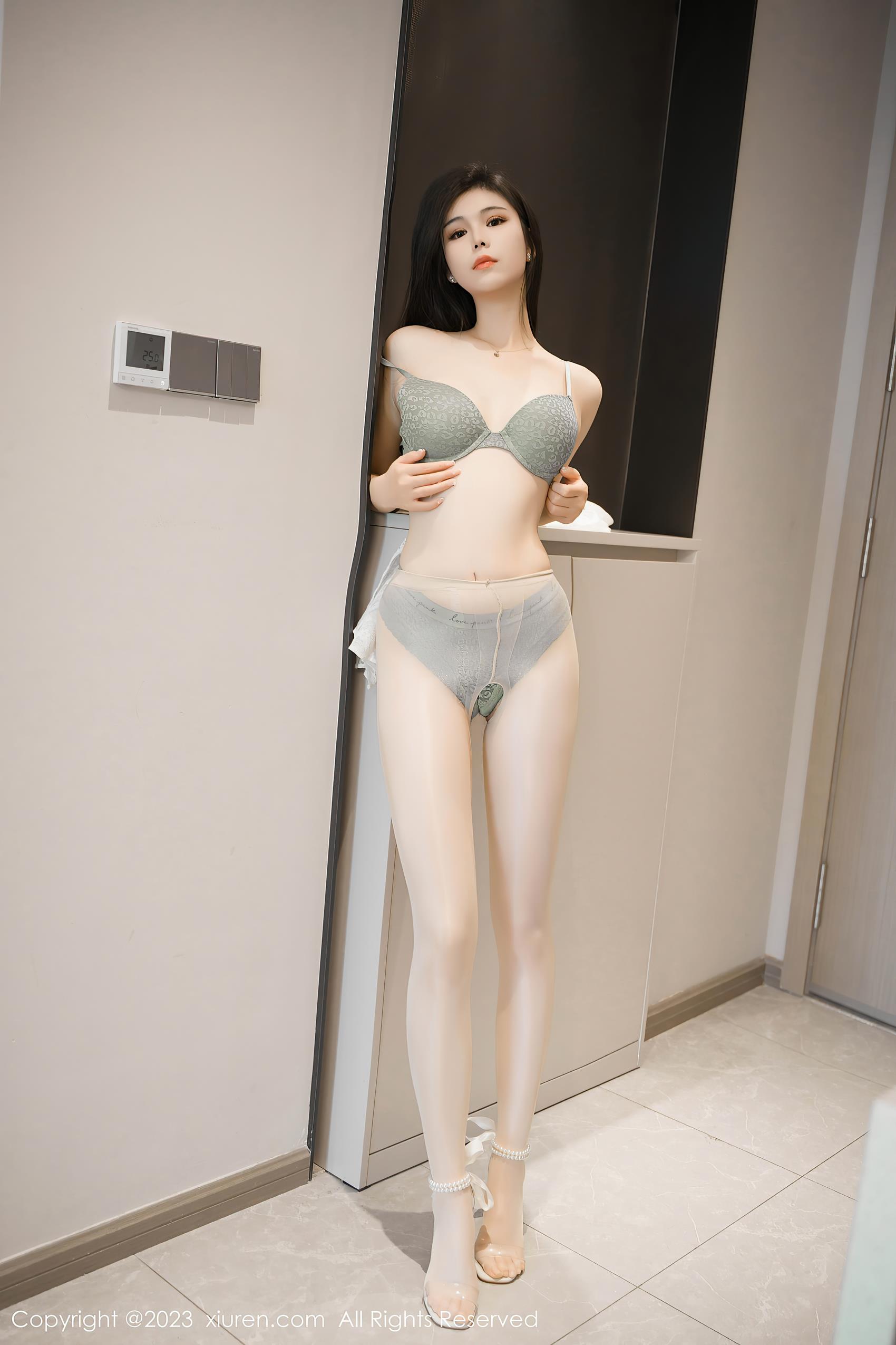 图片[15]-[Xiuren秀人网]2023.10.25 NO.7559 雪糕CiCi 串门的雪糕[21+1P] – 速更版-美库