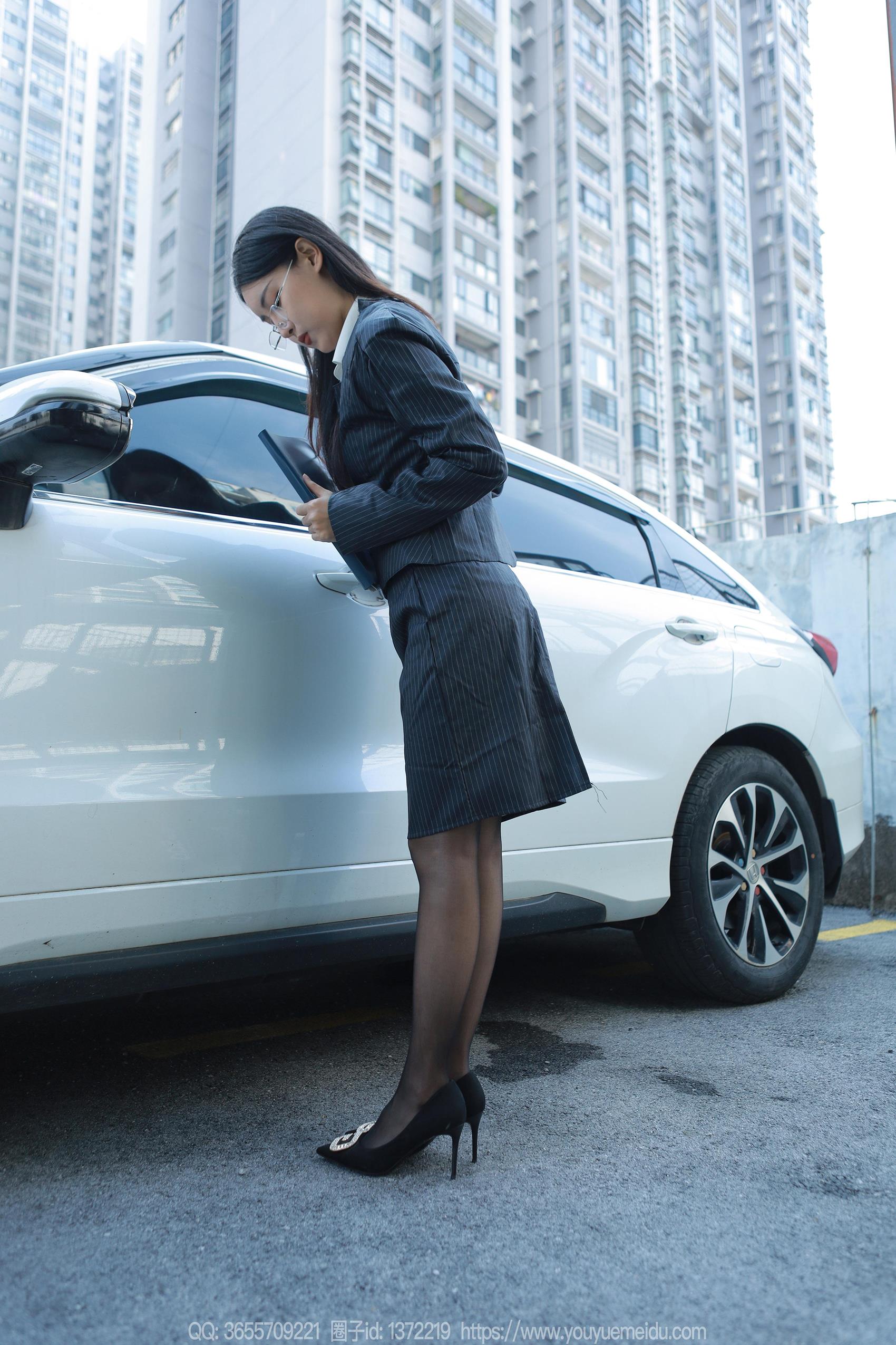 图片[37]-[IESS异思趣向] 2023.11.03 丝享家1576：小宝《懂事早到女人》[88P] – 速更版-美库