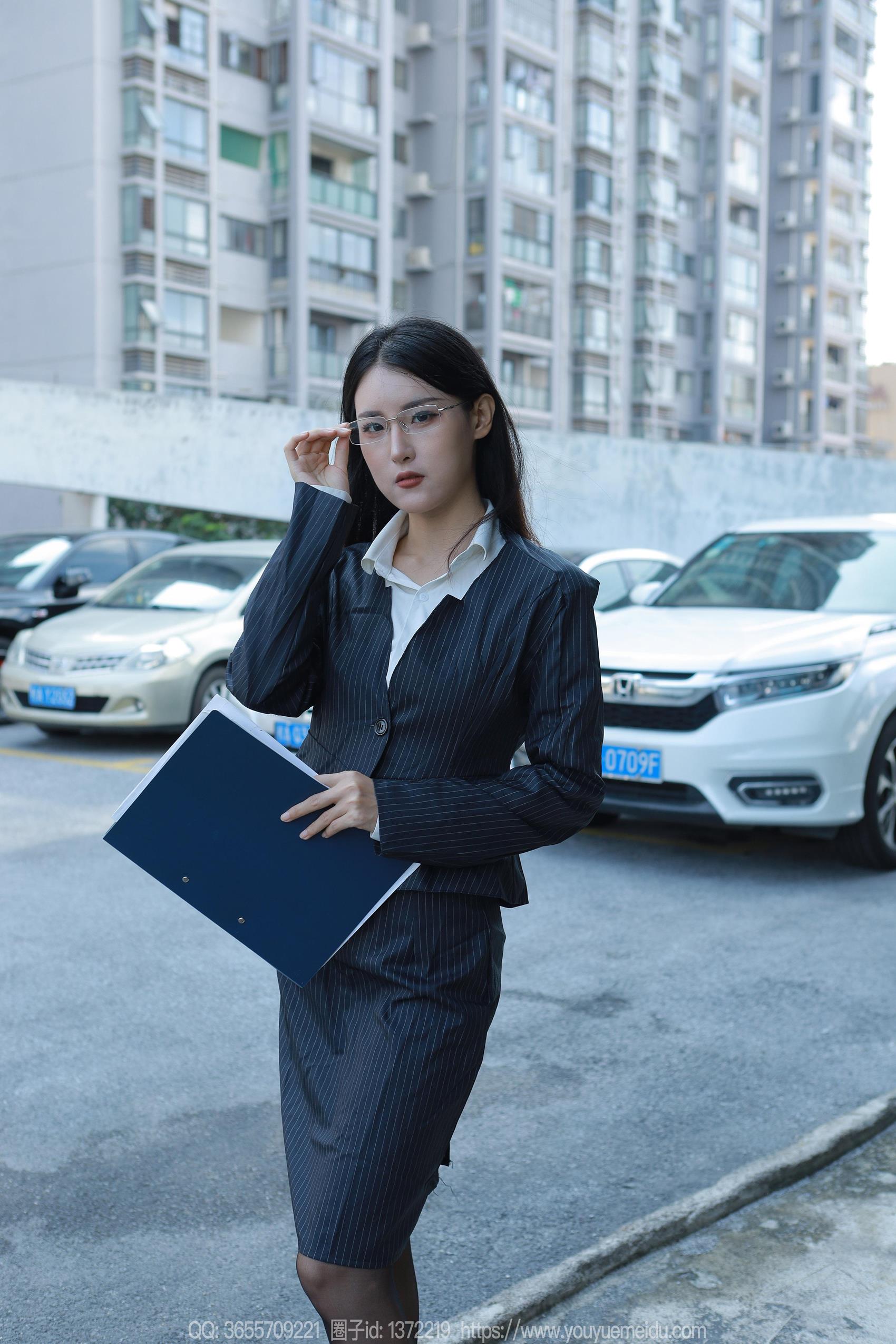 图片[38]-[IESS异思趣向] 2023.11.03 丝享家1576：小宝《懂事早到女人》[88P] – 速更版-美库