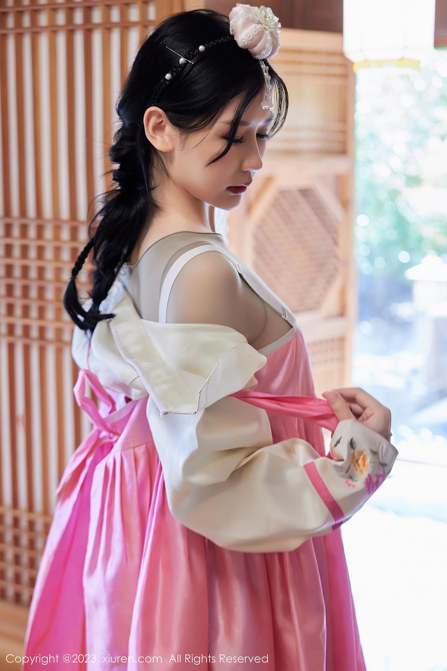 图片[11]-[Xiuren秀人网]2023.10.26 NO.7564 尹甜甜 甜甜的写真覆[11+1P] – 速更版-美库