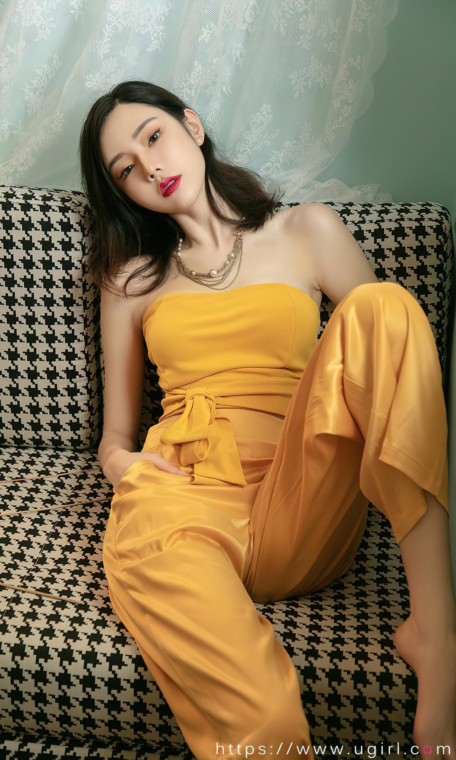 图片[20]-[爱尤物]2023 NO.2694 热血加油站 模特合辑[35P] – 速更版-美库