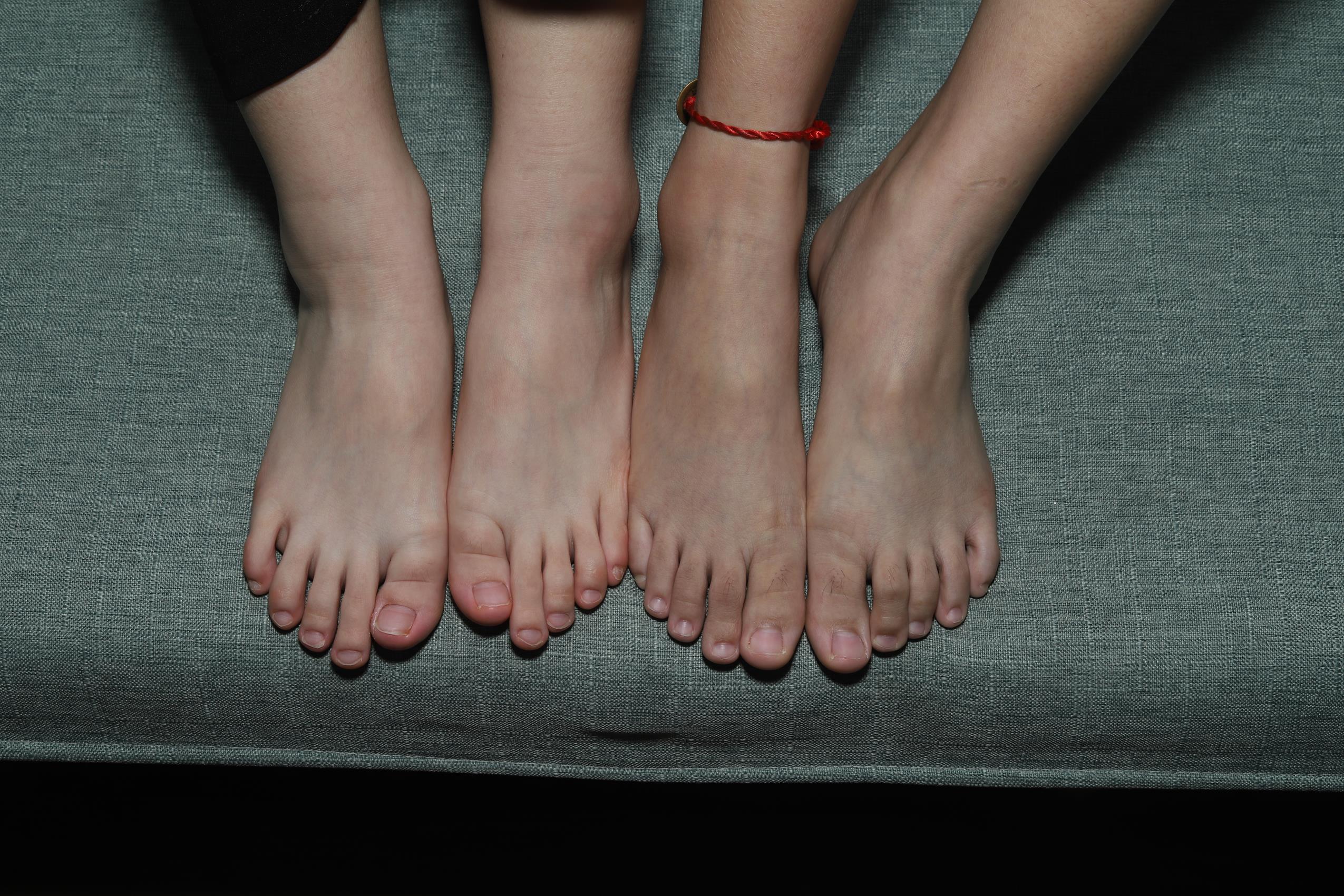 图片[28]-Pary摄影 NO.076 小瑜与雨琪展示四只小嫩脚[99P] – 速更版-美库