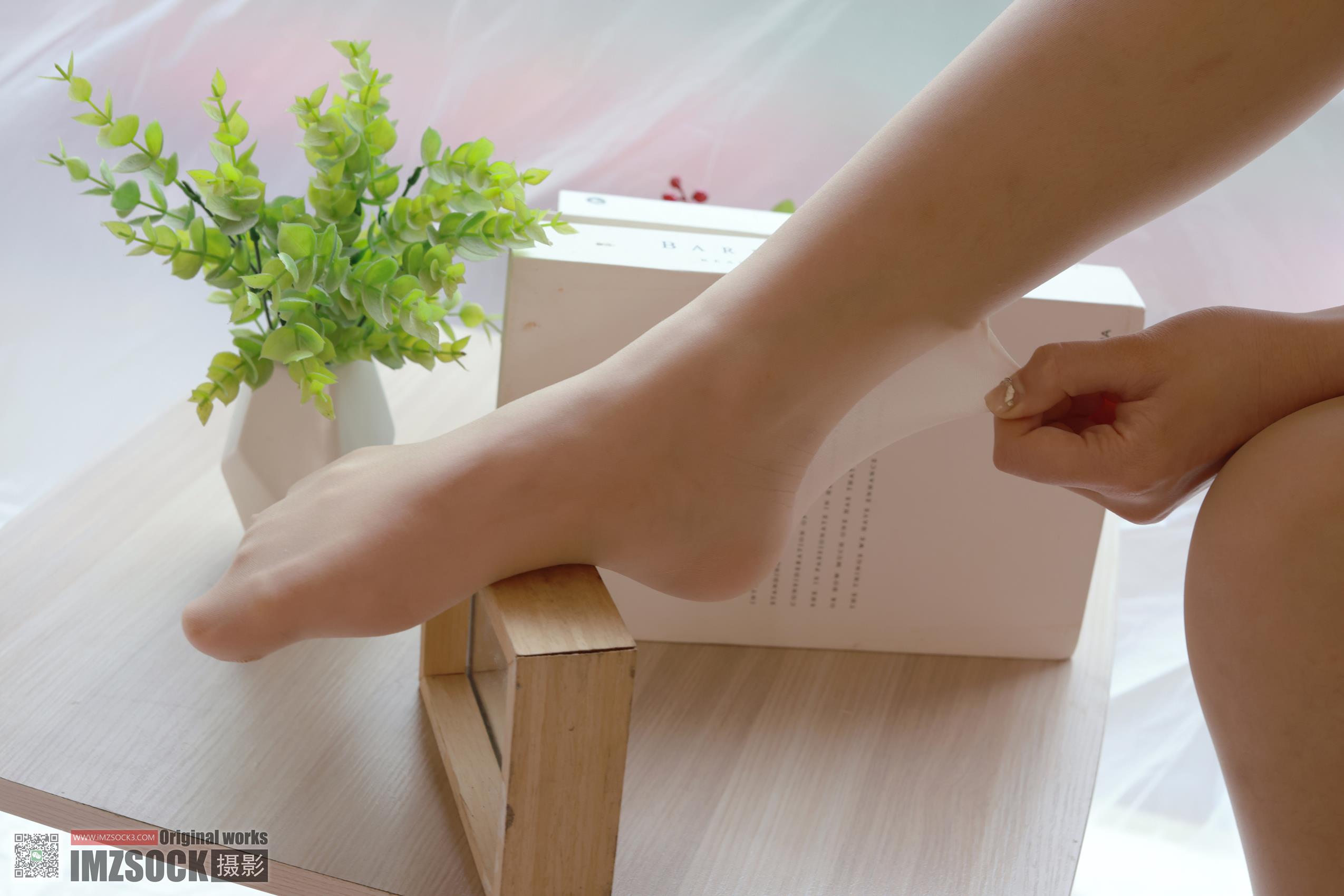 图片[51]-[MZSOCK]爱美足 NO.242 妍妍[119P] – 速更版-美库