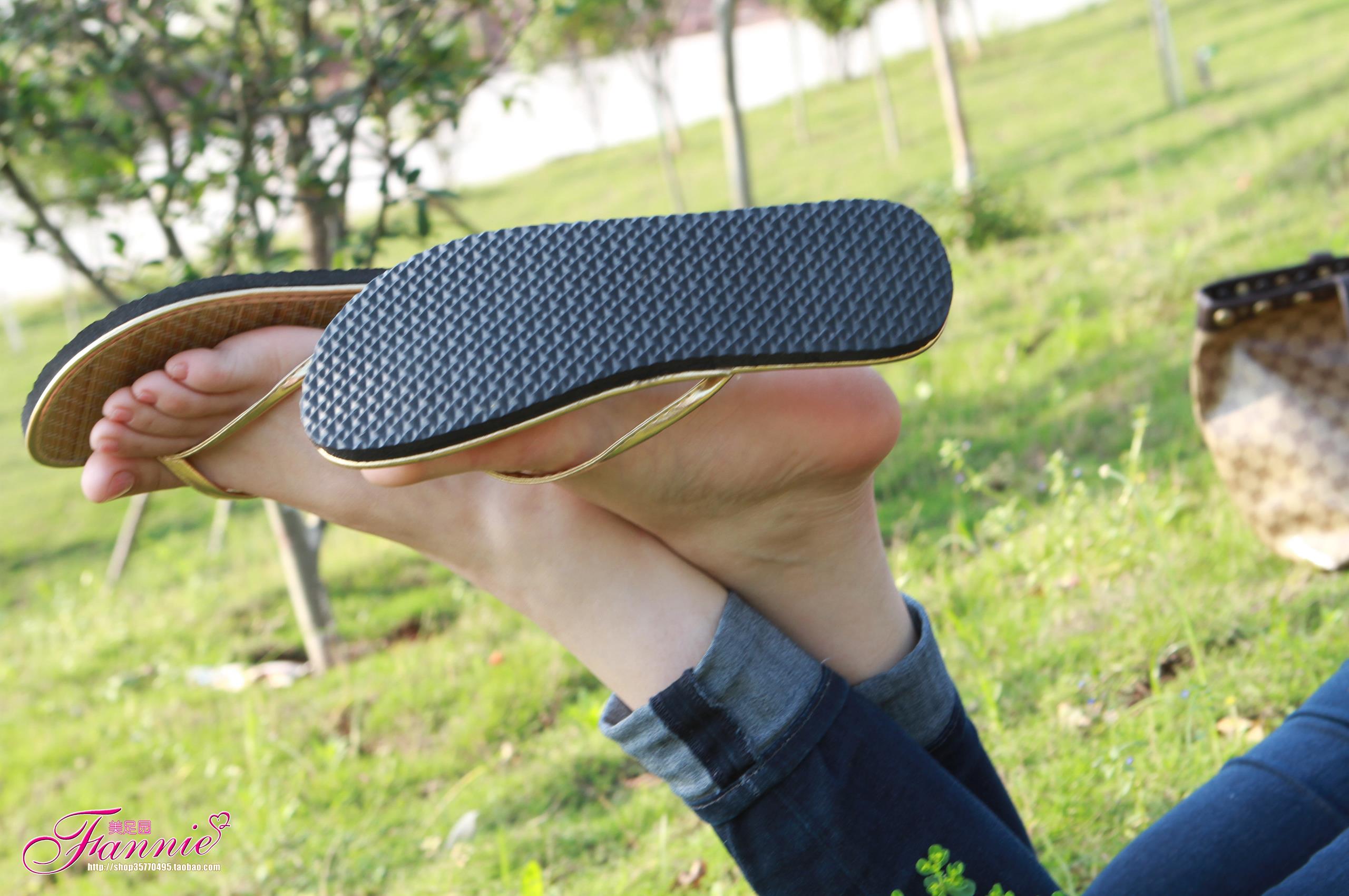 图片[13]-Fannie芬妮每足园 No.290 绿野芳踪 [41P] – 速更版-美库