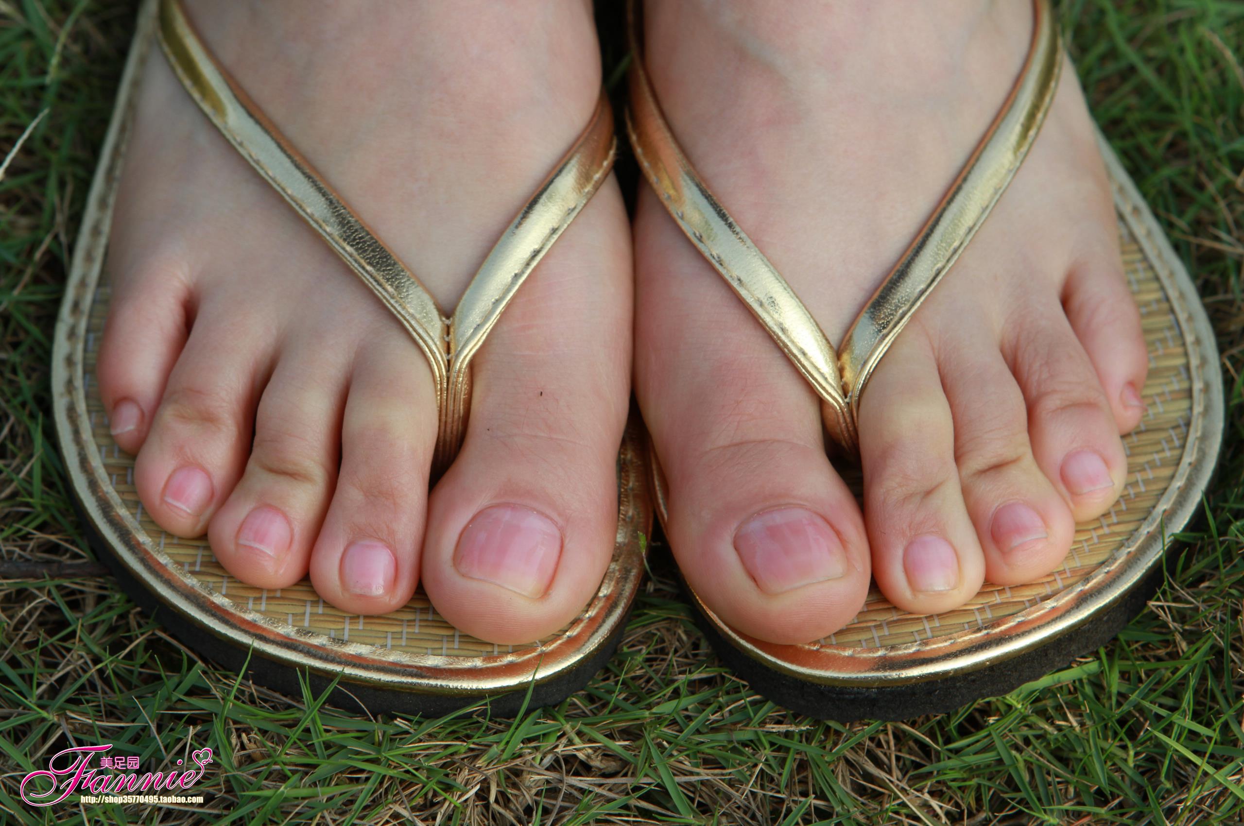 图片[18]-Fannie芬妮每足园 No.290 绿野芳踪 [41P] – 速更版-美库