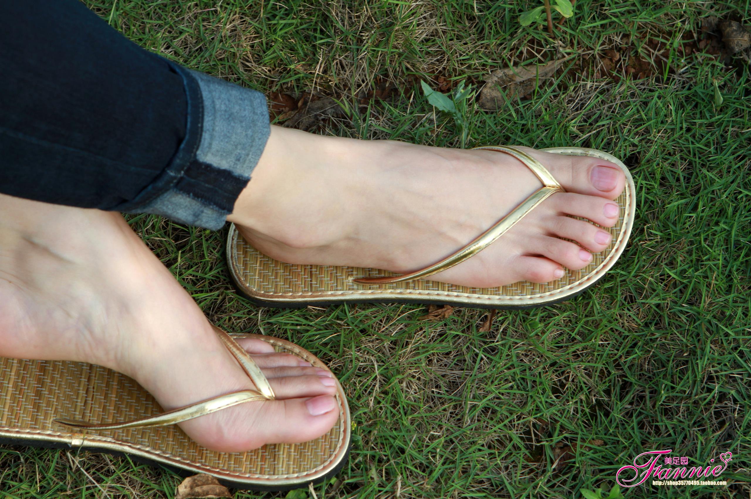 图片[22]-Fannie芬妮每足园 No.290 绿野芳踪 [41P] – 速更版-美库