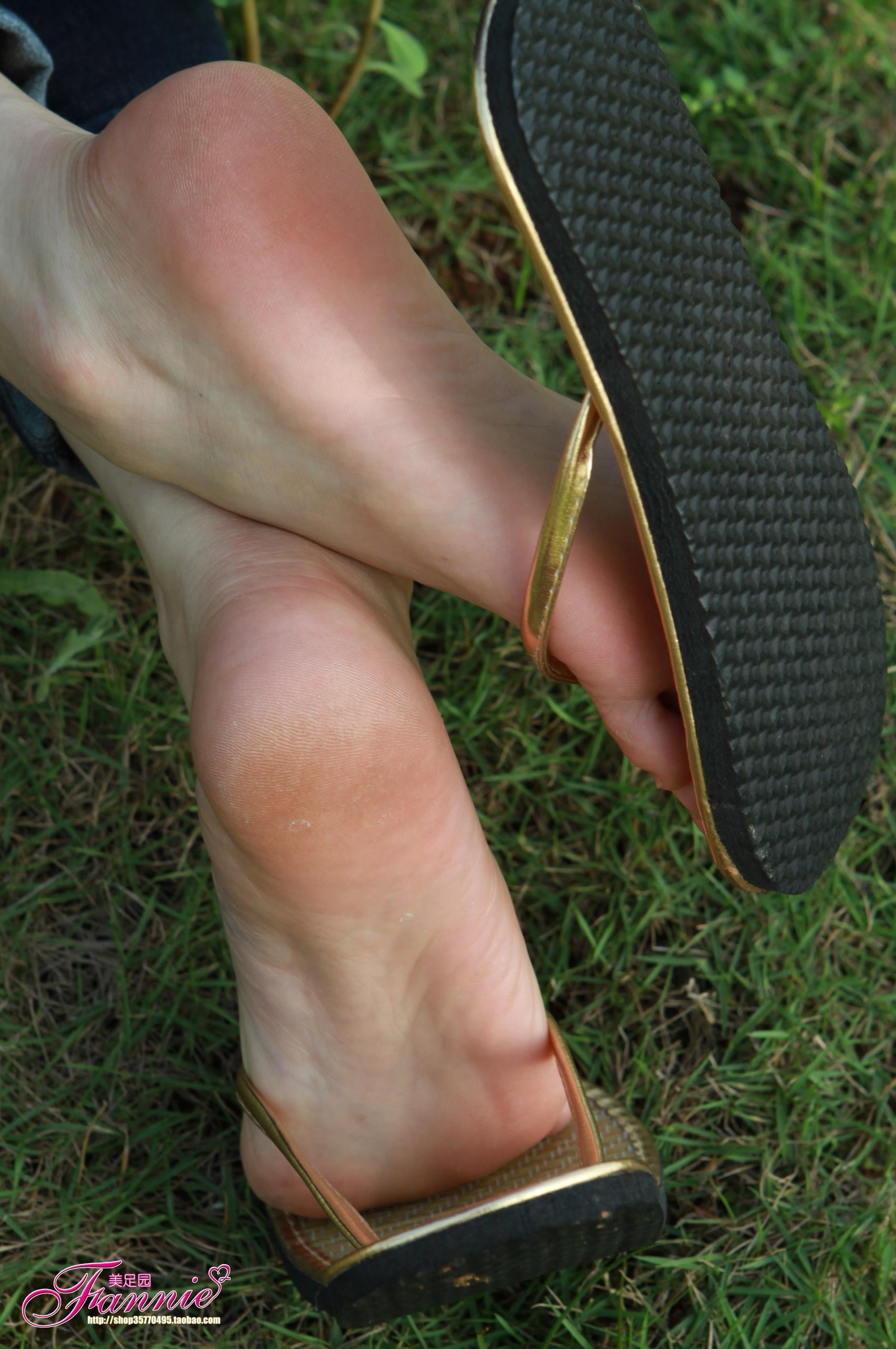 图片[28]-Fannie芬妮每足园 No.290 绿野芳踪 [41P] – 速更版-美库