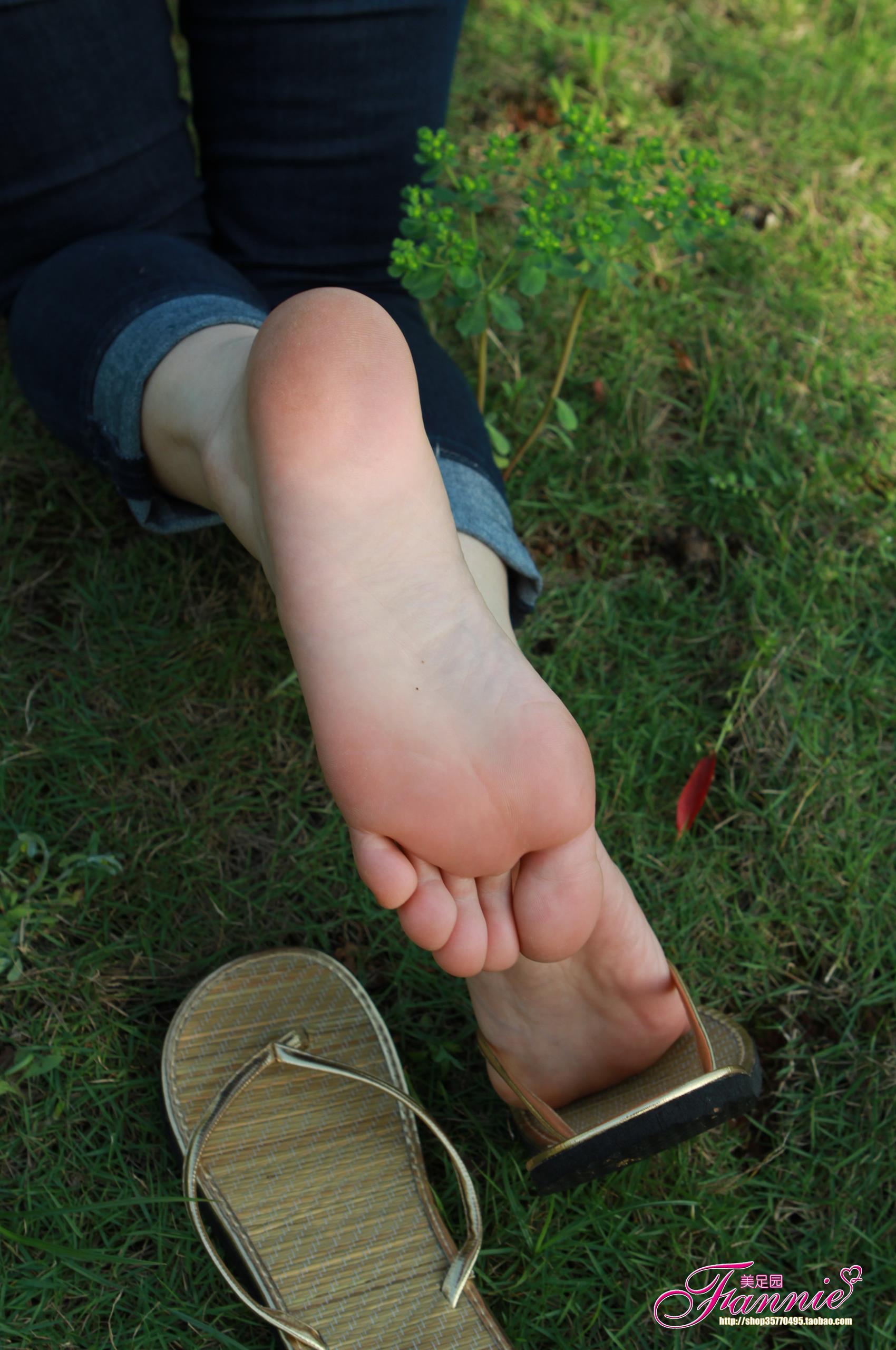 图片[30]-Fannie芬妮每足园 No.290 绿野芳踪 [41P] – 速更版-美库