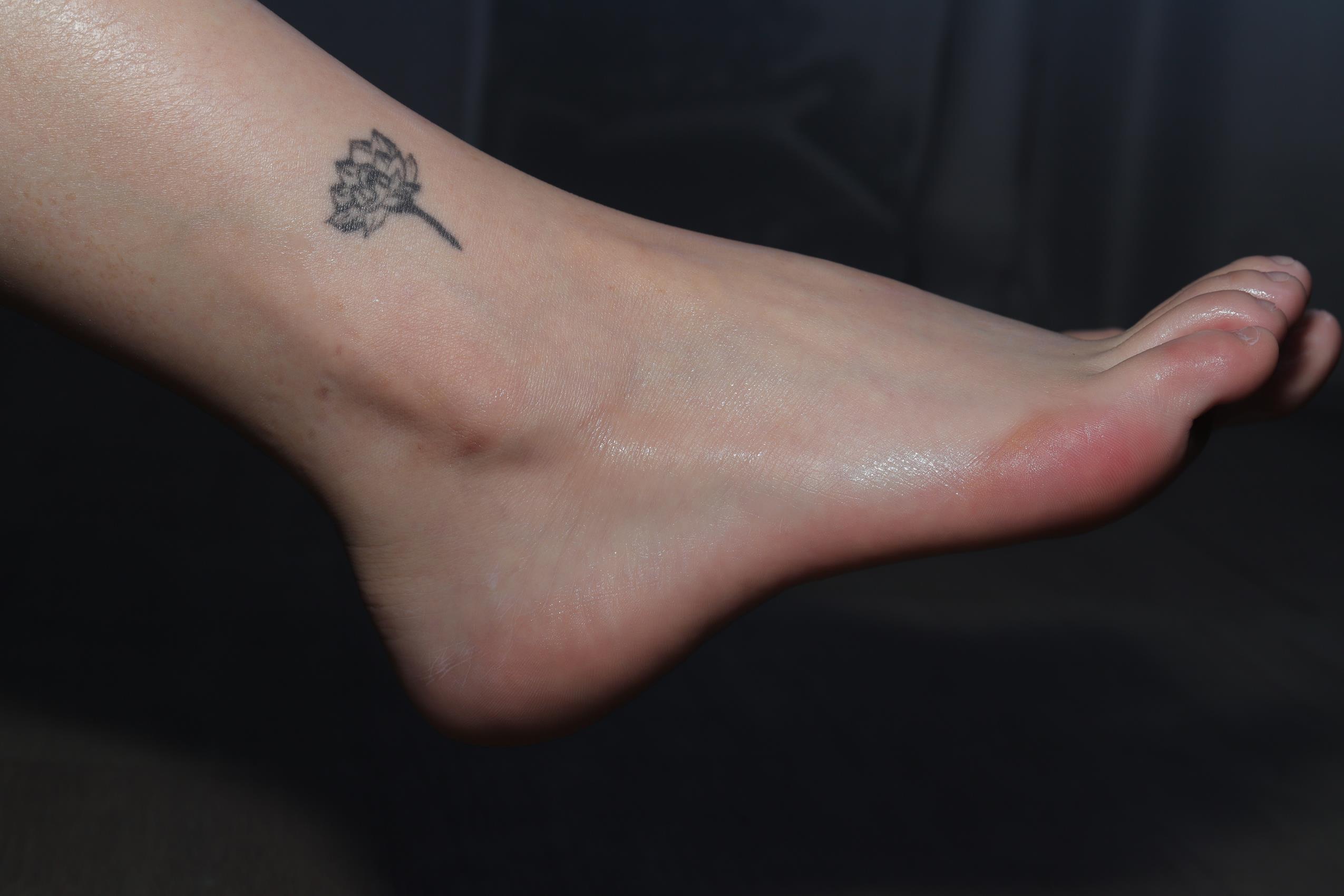 图片[41]-Pary摄影 NO.078 新模小月试镜展示37码嫩白小脚[72P] – 速更版-美库