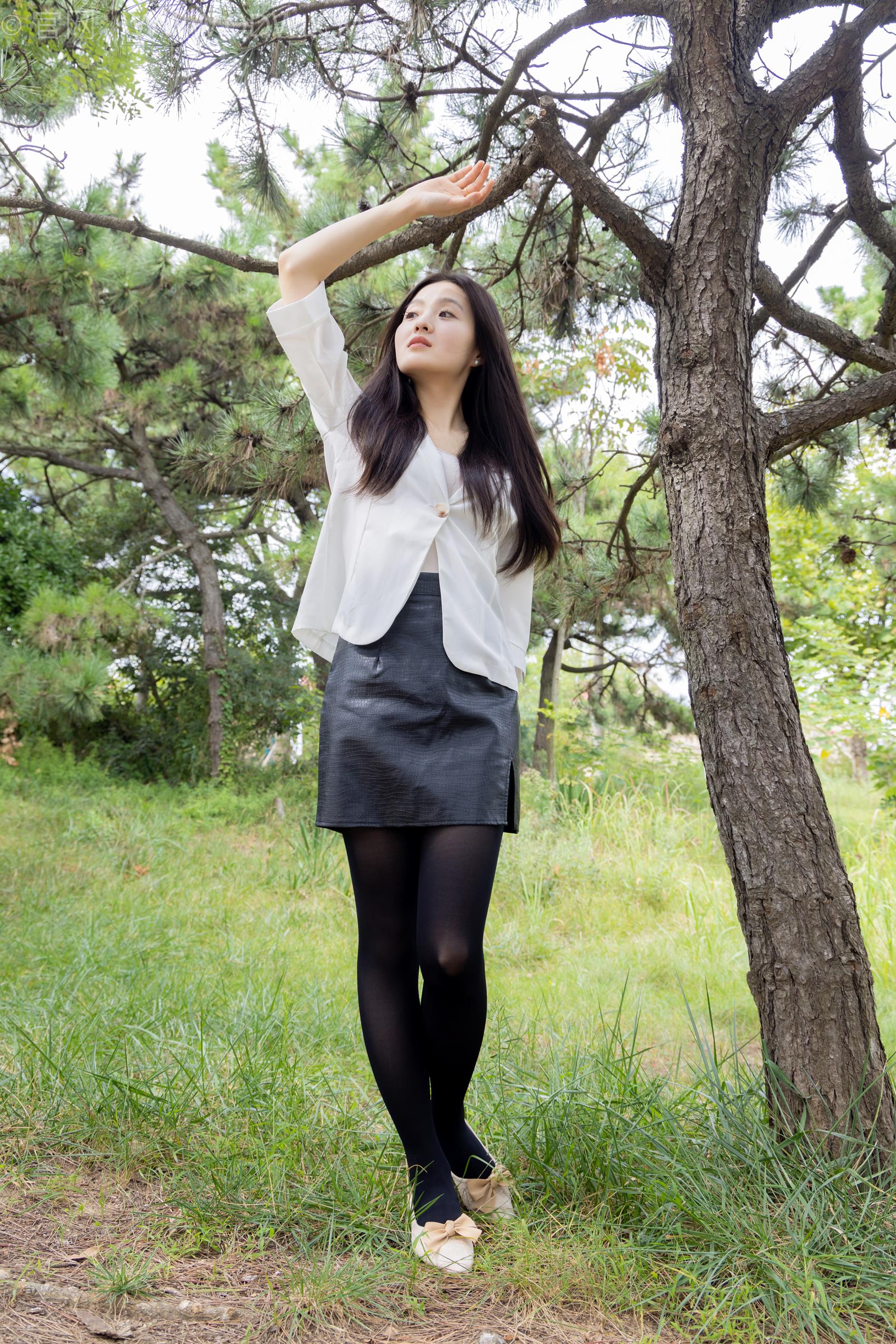 图片[16]-物恋传媒 NO.1743 青柠-秋日游园[150P] – 速更版-美库