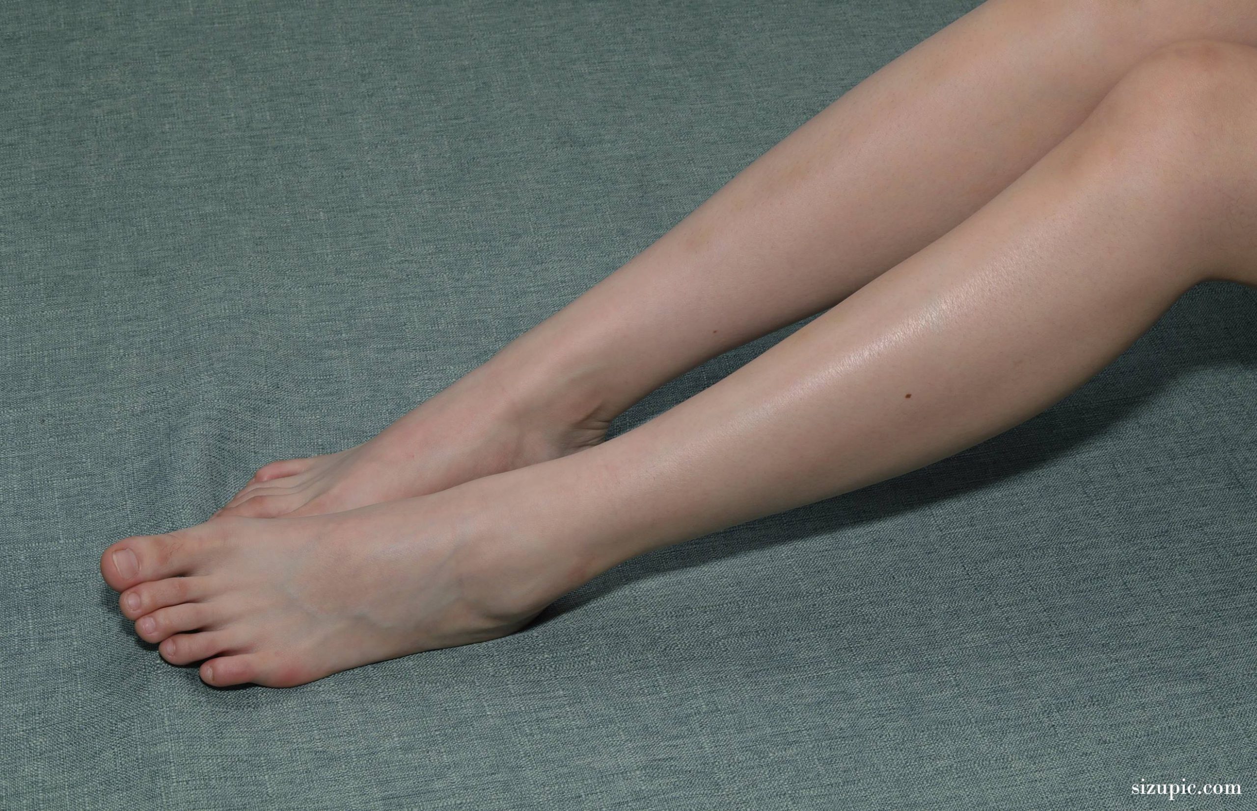 图片[12]-Pary摄影 NO.080 珊珊如若凝脂的雪白美脚加偷拍视角[124P] – 速更版-美库