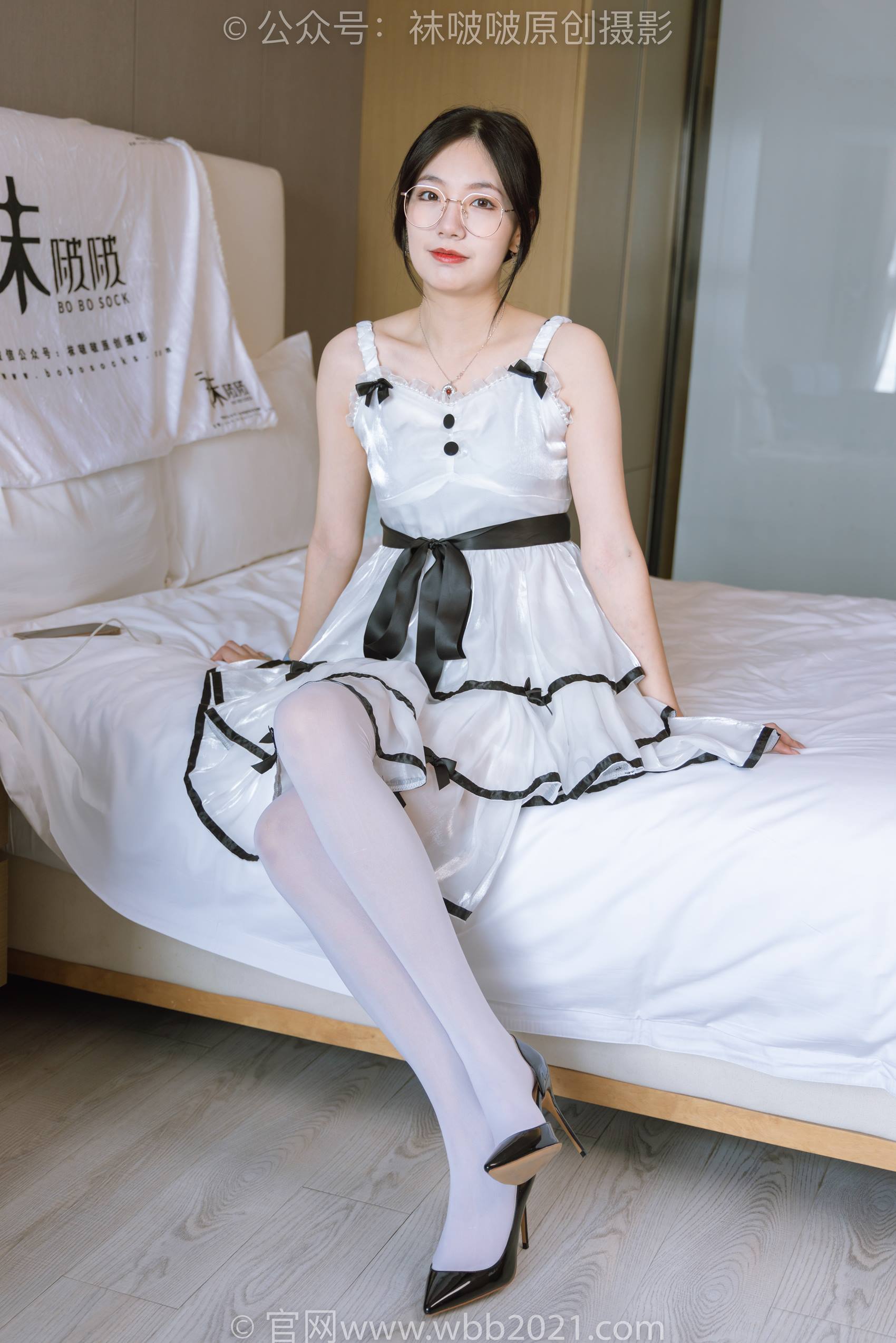 图片[13]-[BoBoSocks袜啵啵]NO.299 小甜豆-两双高跟鞋、厚白丝大腿袜、厚黑丝大腿袜[167P] – 速更版-美库