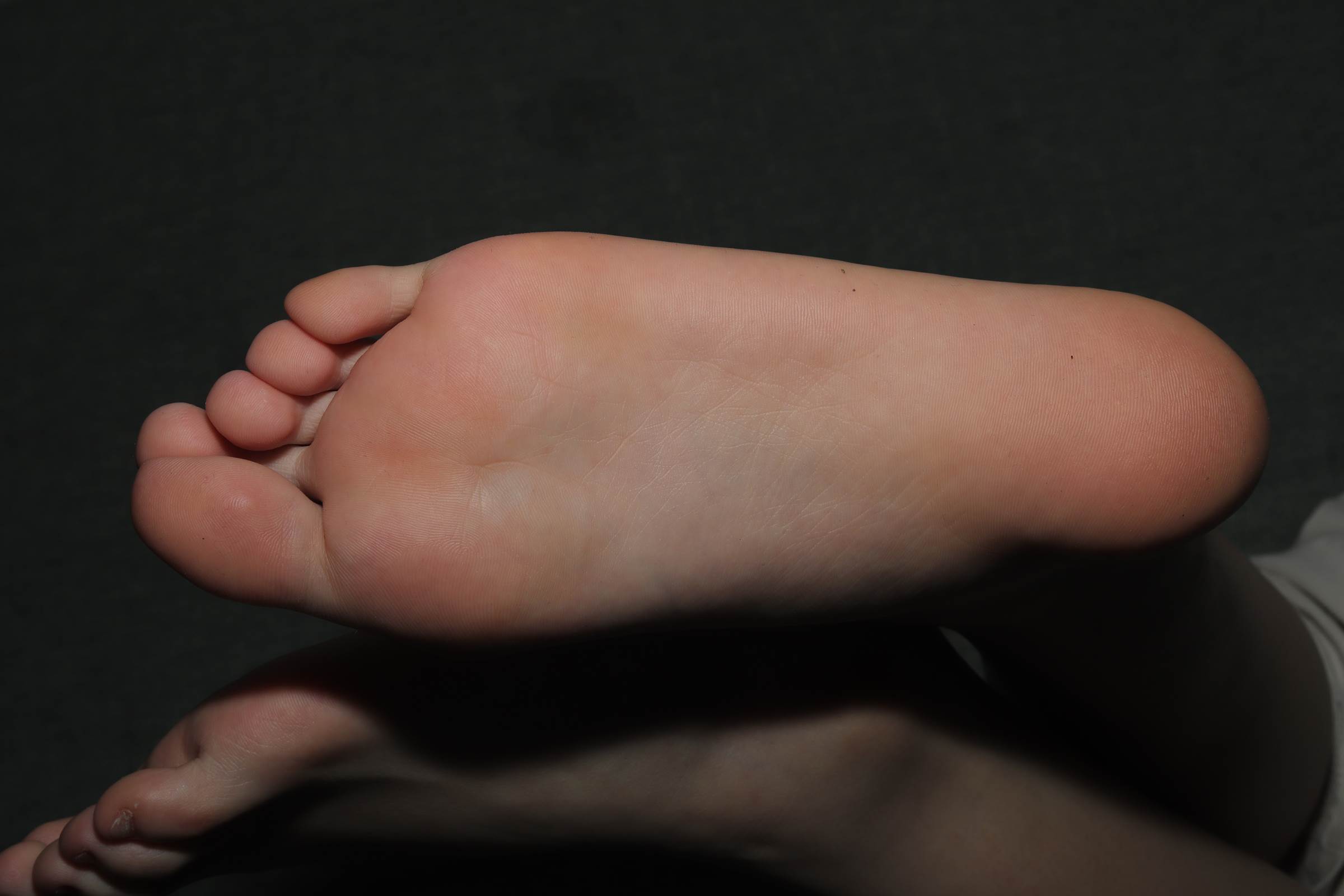 图片[73]-Pary摄影 NO.081 新模小桃试镜秀出39码修长大白脚[91P] – 速更版-美库