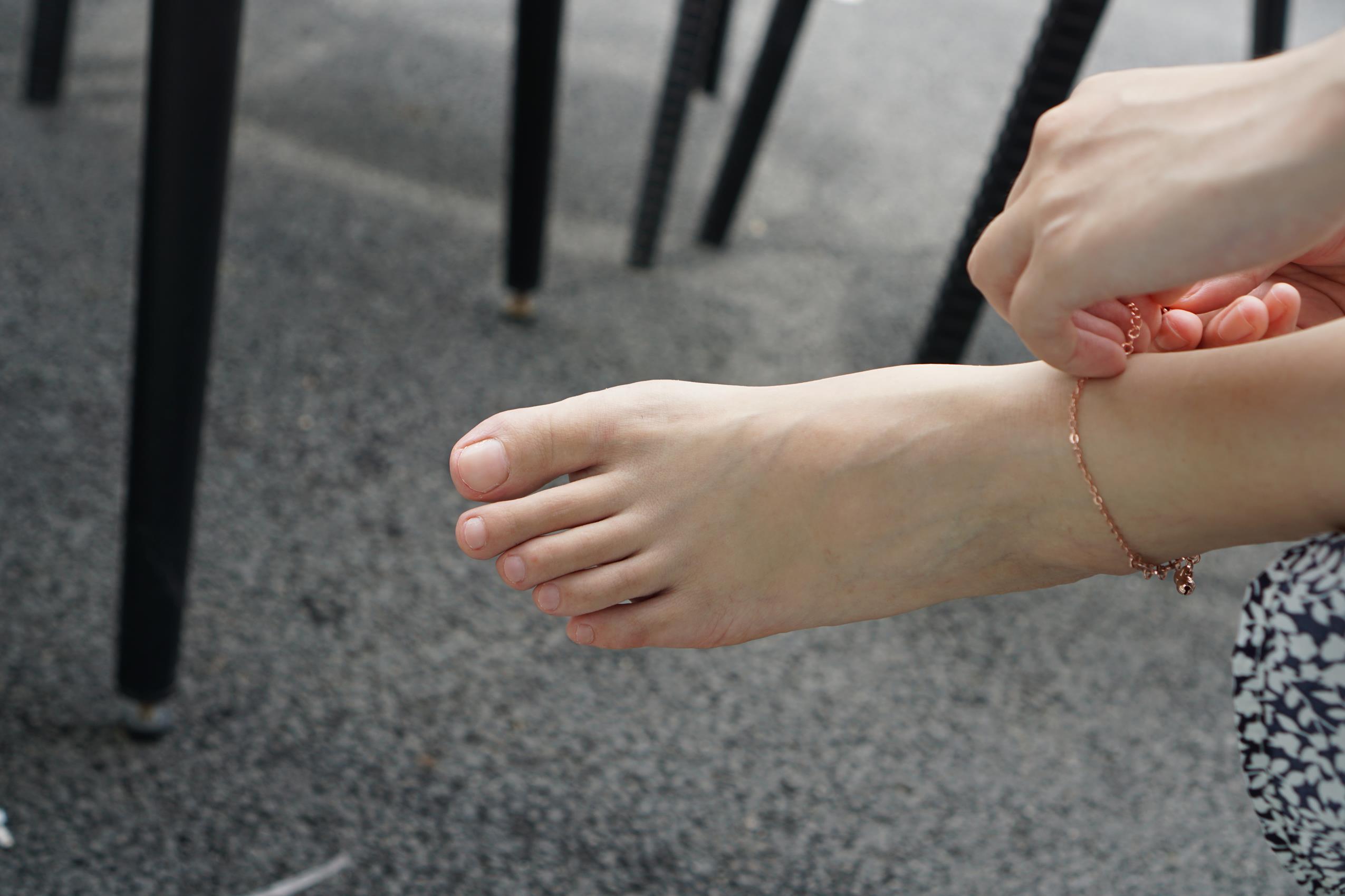 图片[19]-Pary摄影 NO.082 婷婷的37码二趾长美脚[115P] – 速更版-美库