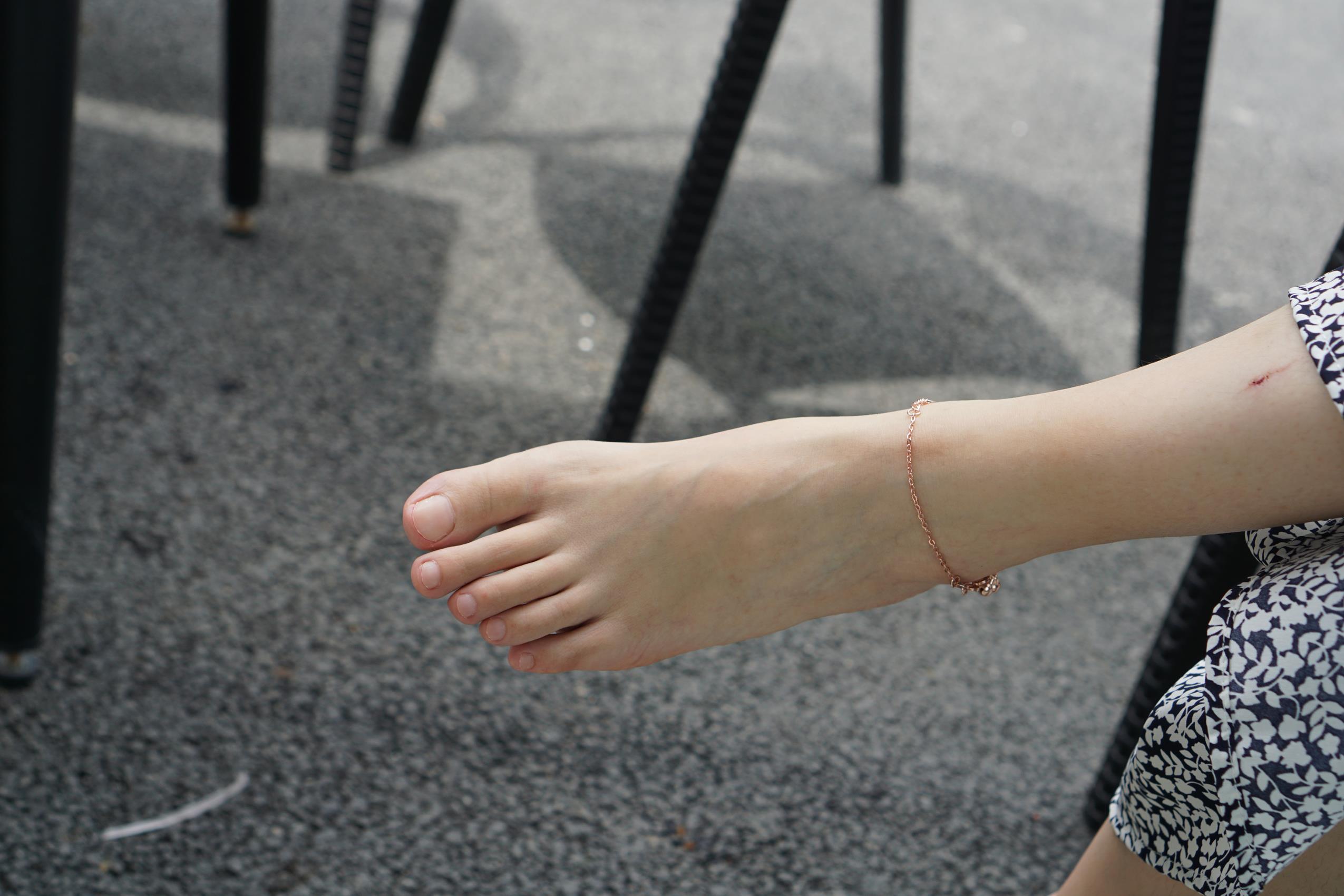 图片[22]-Pary摄影 NO.082 婷婷的37码二趾长美脚[115P] – 速更版-美库