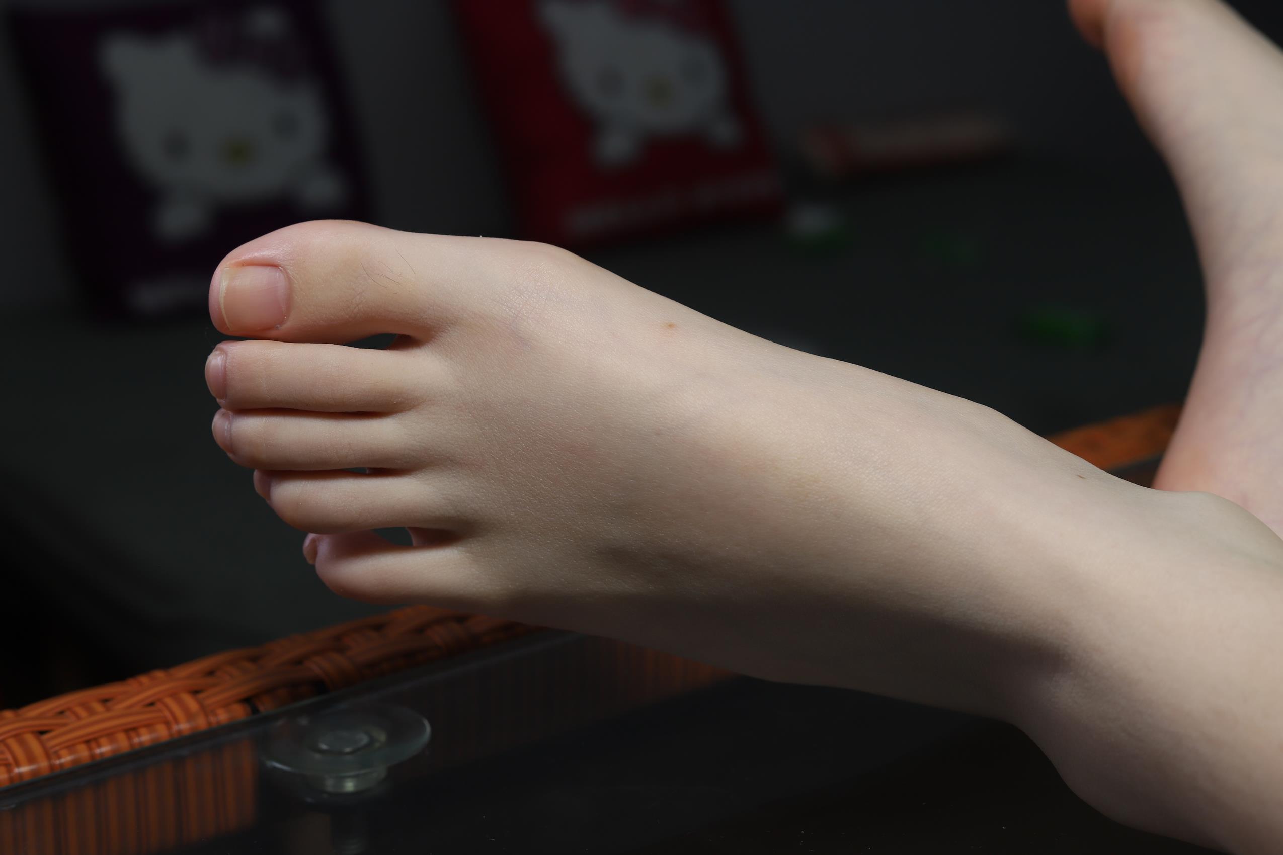 图片[25]-Pary摄影 NO.083 表妹回归继续献上36码修长嫩白美脚[128P] – 速更版-美库