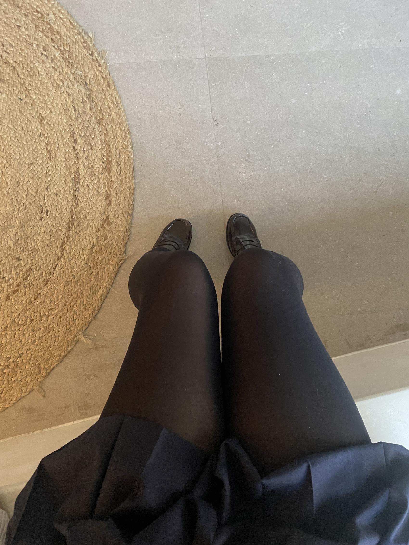 图片[22]-轩萧学姐 – 黑丝JK 2.0[39P] – 速更版-美库