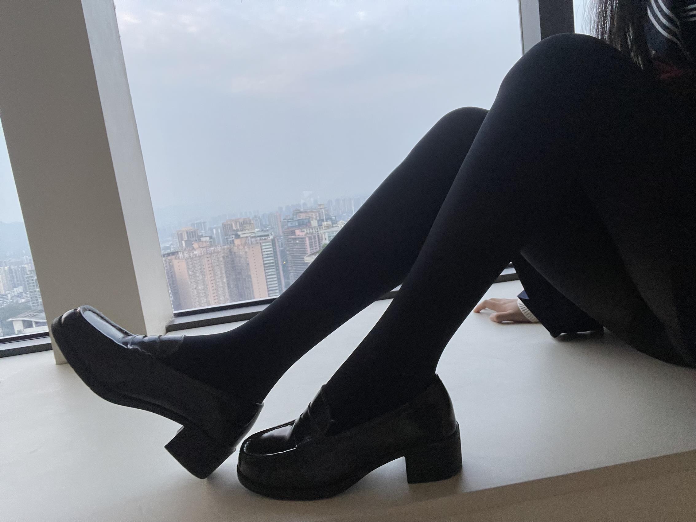 图片[23]-轩萧学姐 – 黑丝JK 2.0[39P] – 速更版-美库