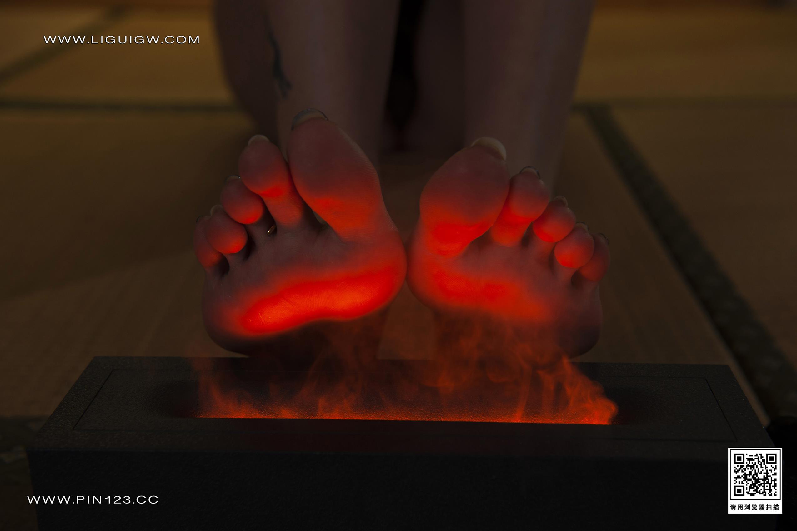 图片[38]-[Ligui丽柜]2023.11.27 唇享欲足-私人定制 甜甜[43+1P] – 速更版-美库