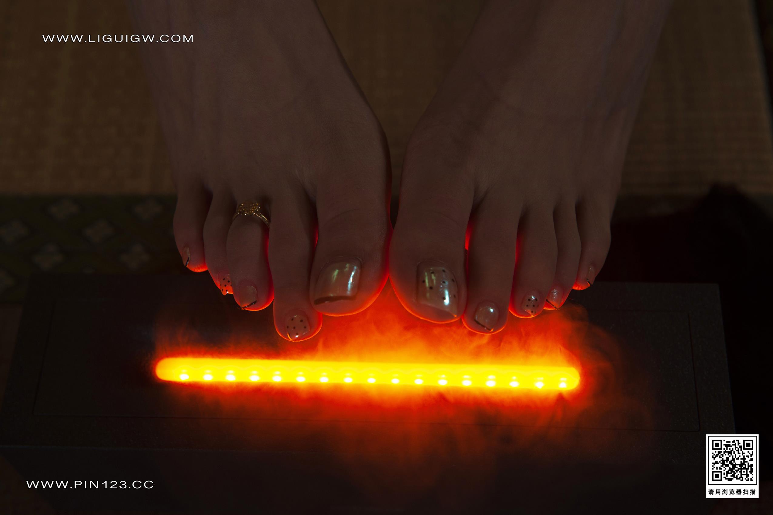 图片[42]-[Ligui丽柜]2023.11.27 唇享欲足-私人定制 甜甜[43+1P] – 速更版-美库