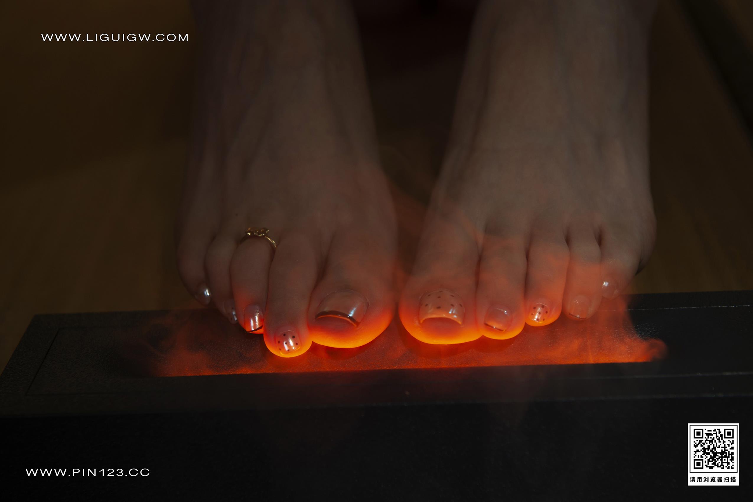 图片[43]-[Ligui丽柜]2023.11.27 唇享欲足-私人定制 甜甜[43+1P] – 速更版-美库