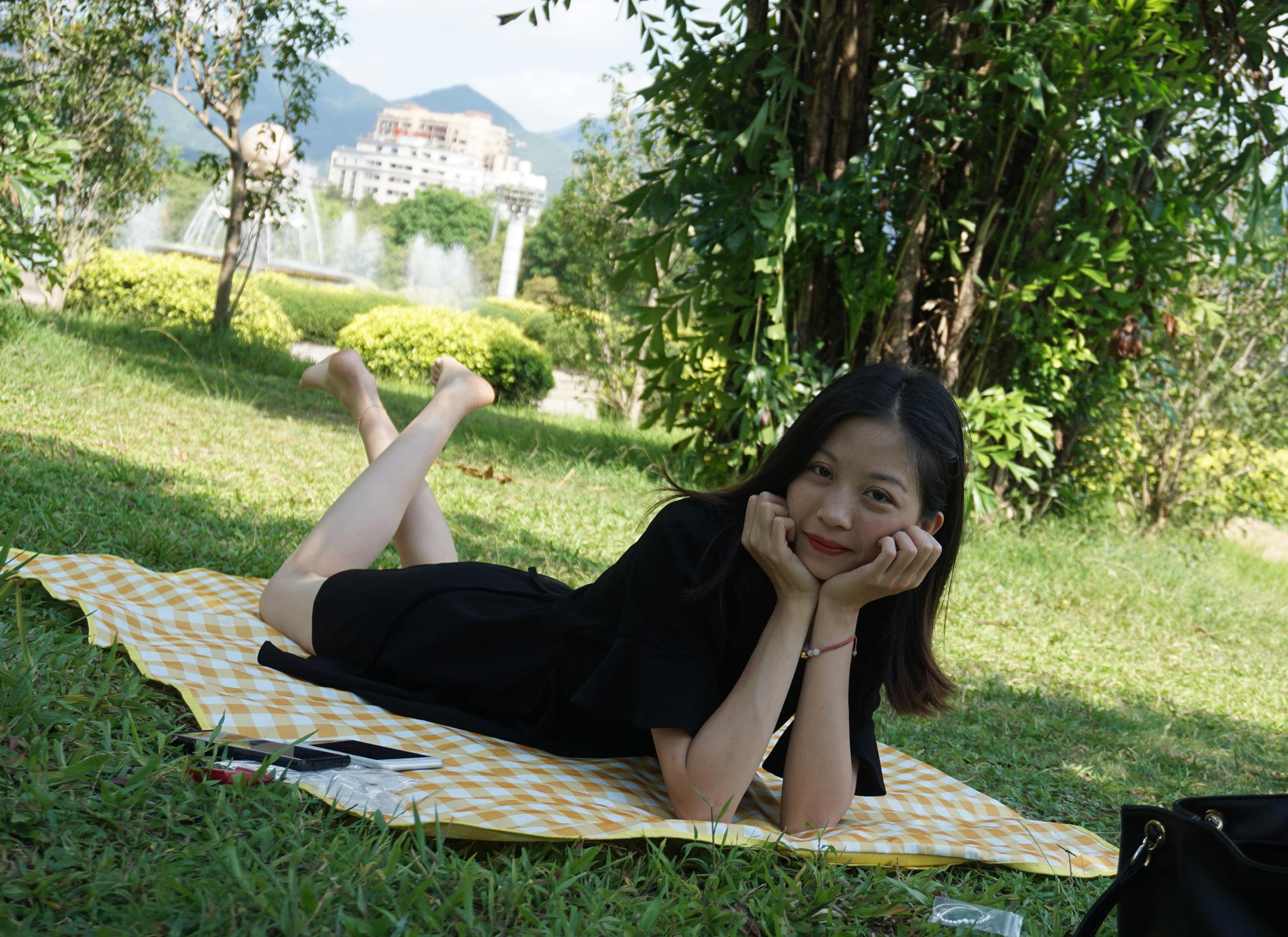 图片[36]-Pary摄影 NO.084 杰杰草地全方位秀美脚[118P] – 速更版-美库