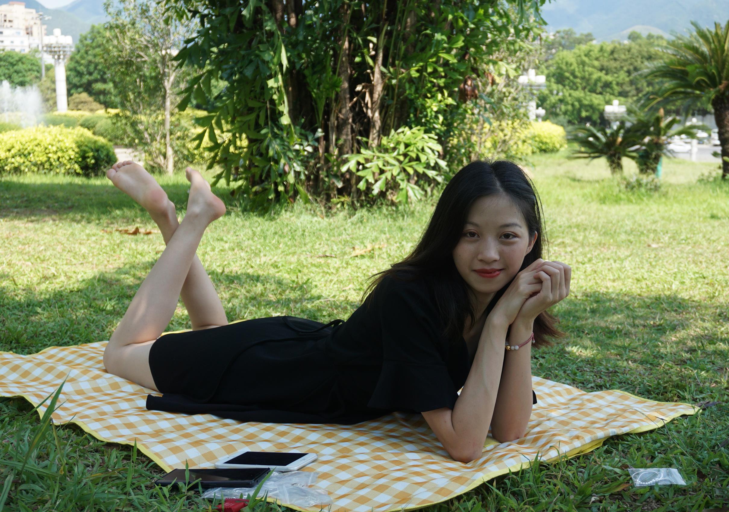 图片[37]-Pary摄影 NO.084 杰杰草地全方位秀美脚[118P] – 速更版-美库