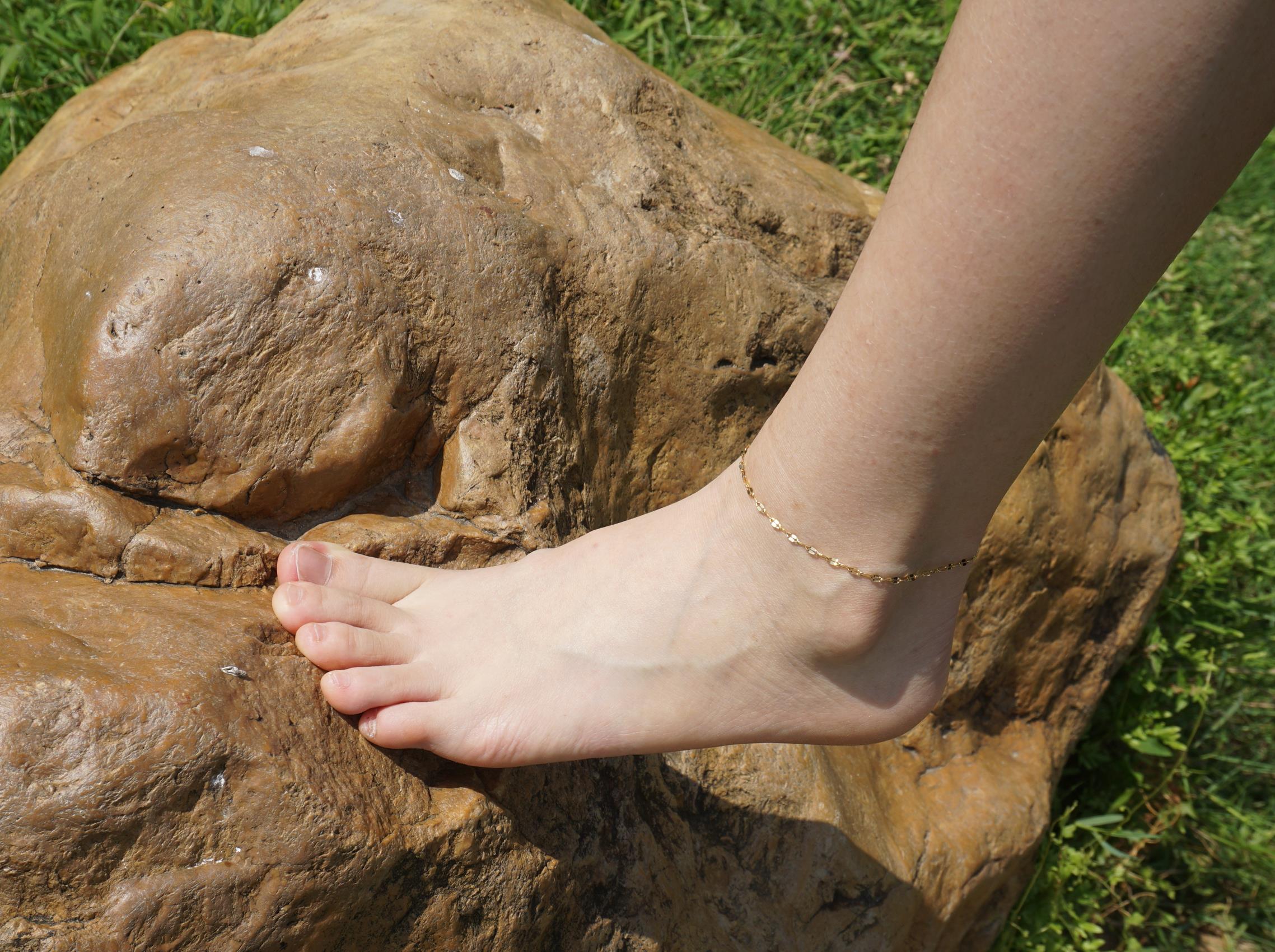 图片[54]-Pary摄影 NO.084 杰杰草地全方位秀美脚[118P] – 速更版-美库