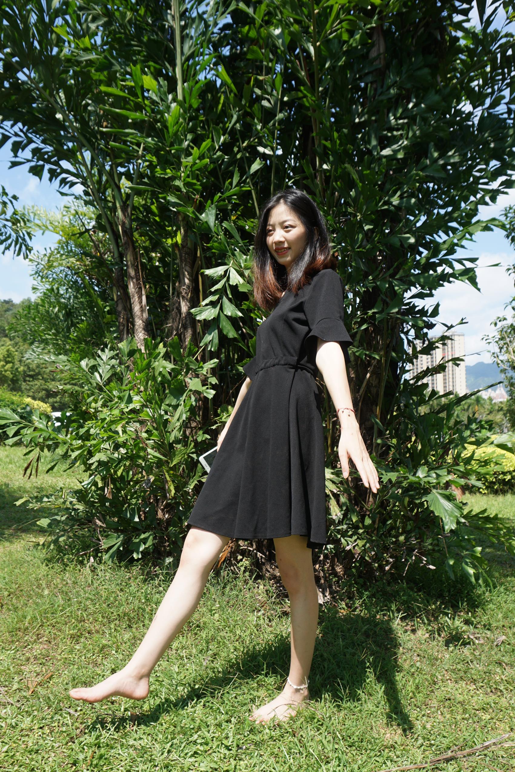 图片[100]-Pary摄影 NO.084 杰杰草地全方位秀美脚[118P] – 速更版-美库