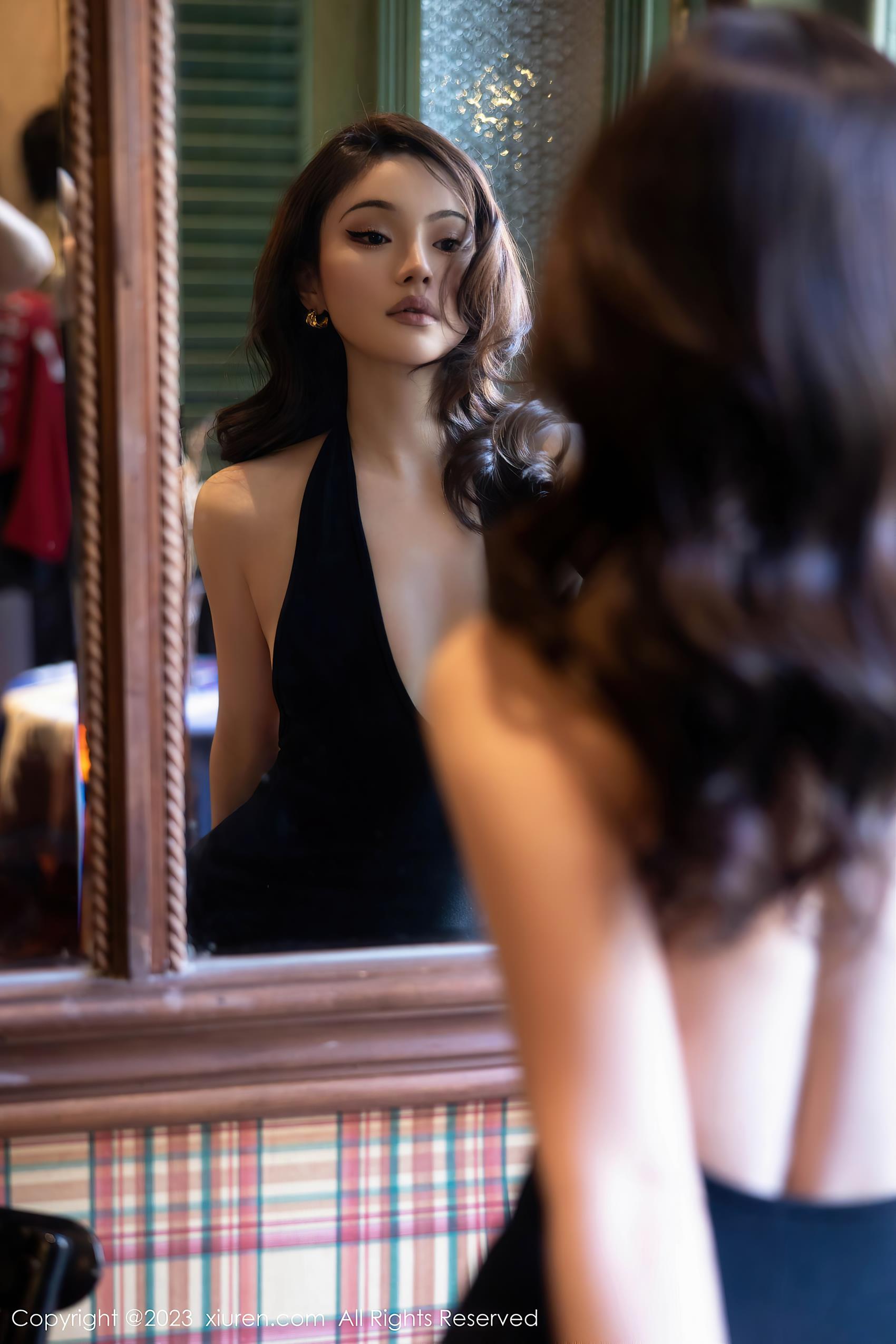 图片[30]-[Xiuren秀人网]2023.11.03 NO.7607 Nanyo 黑色短裙渔网袜 [32+1P] – 速更版-美库