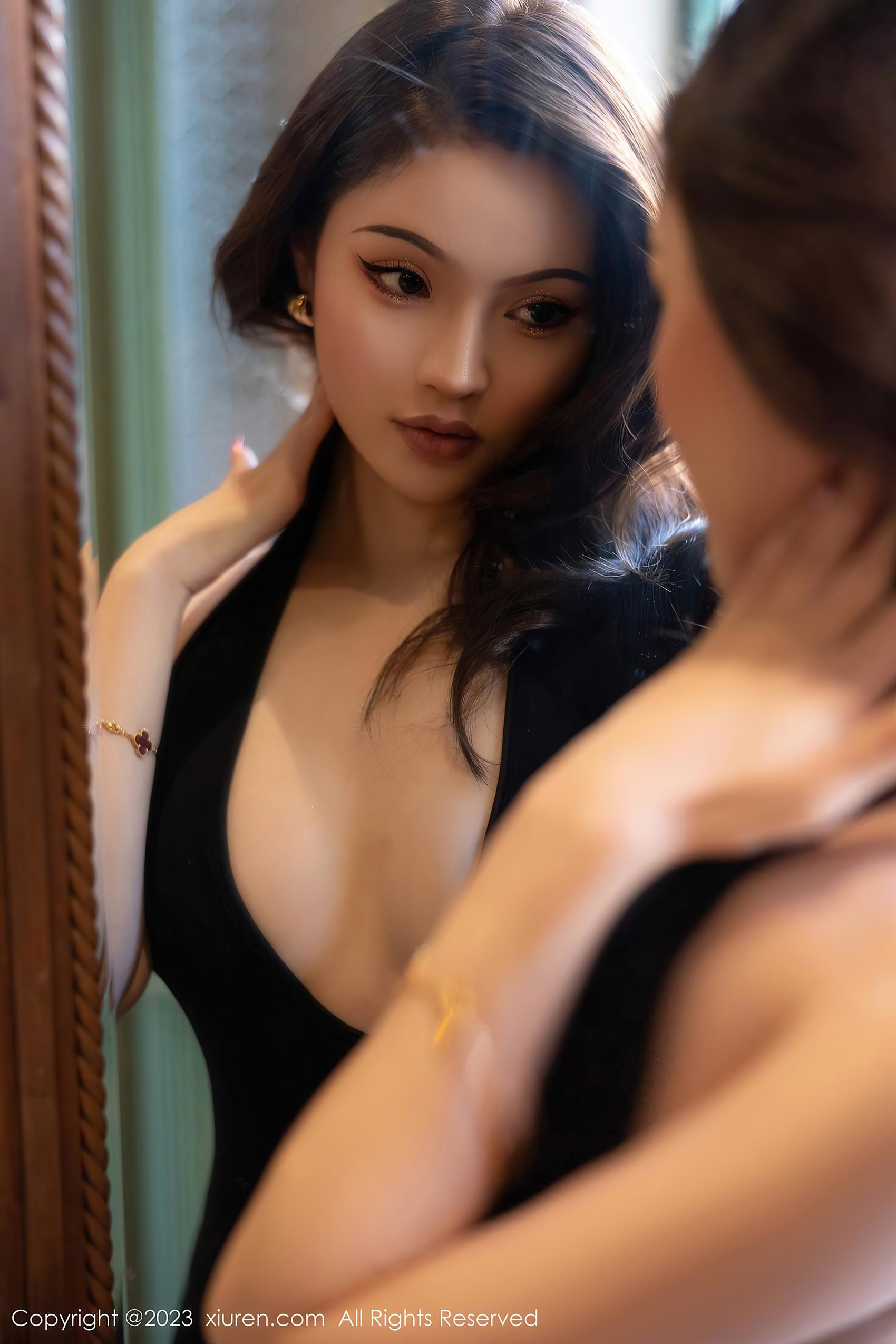 图片[33]-[Xiuren秀人网]2023.11.03 NO.7607 Nanyo 黑色短裙渔网袜 [32+1P] – 速更版-美库