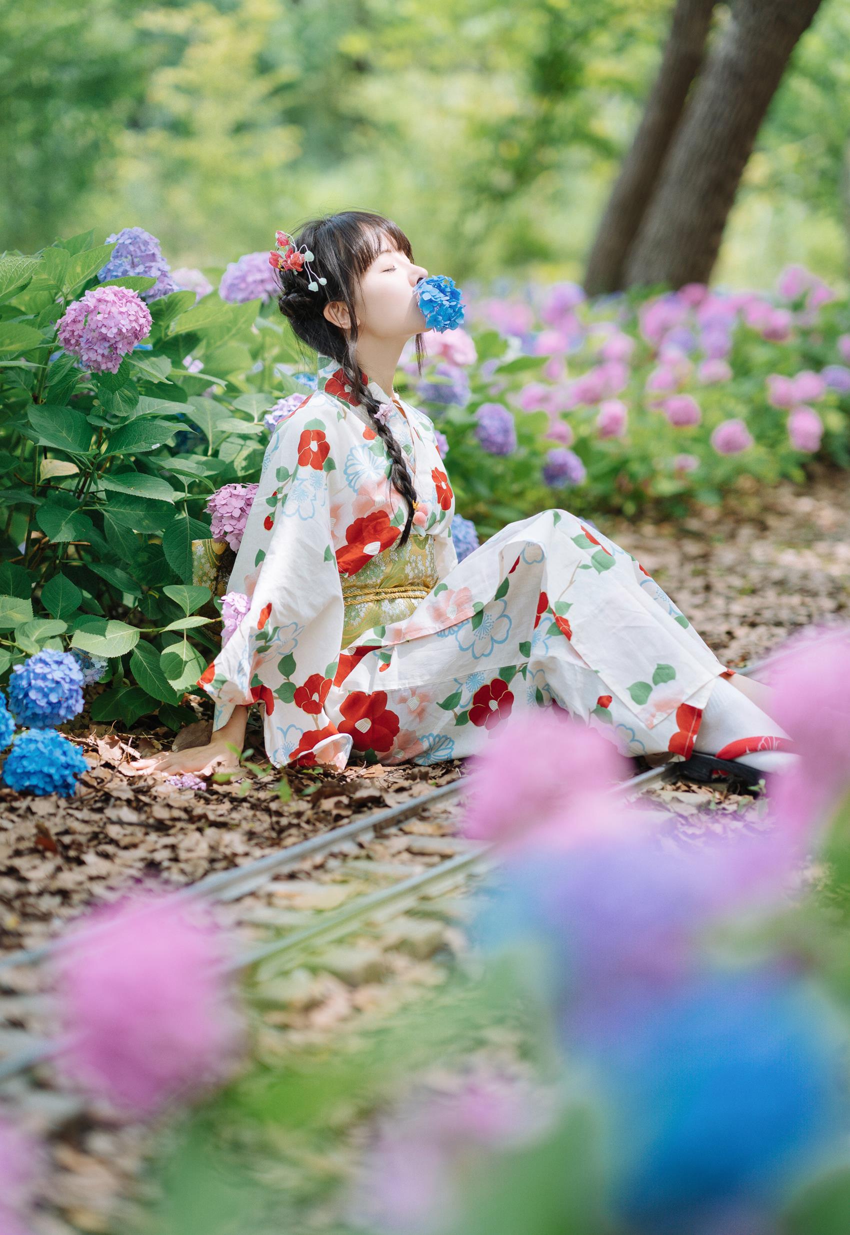 图片[14]-紫氯氯 – 无尽夏[18P] – 速更版-美库