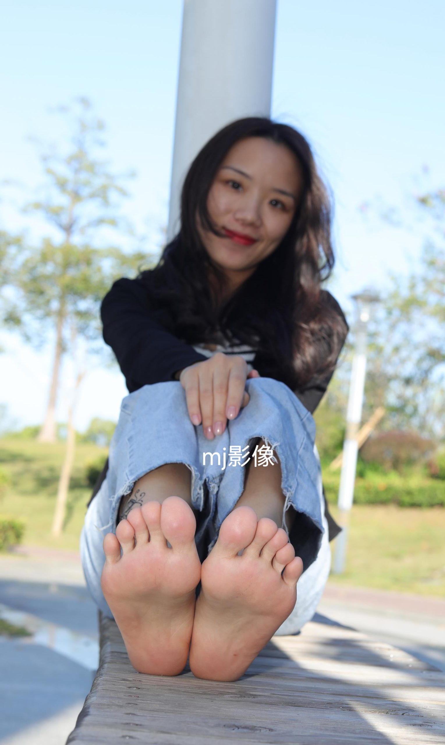 图片[25]-Pary摄影 NO.085 与小芸到公园游玩拍脚丫[98P] – 速更版-美库