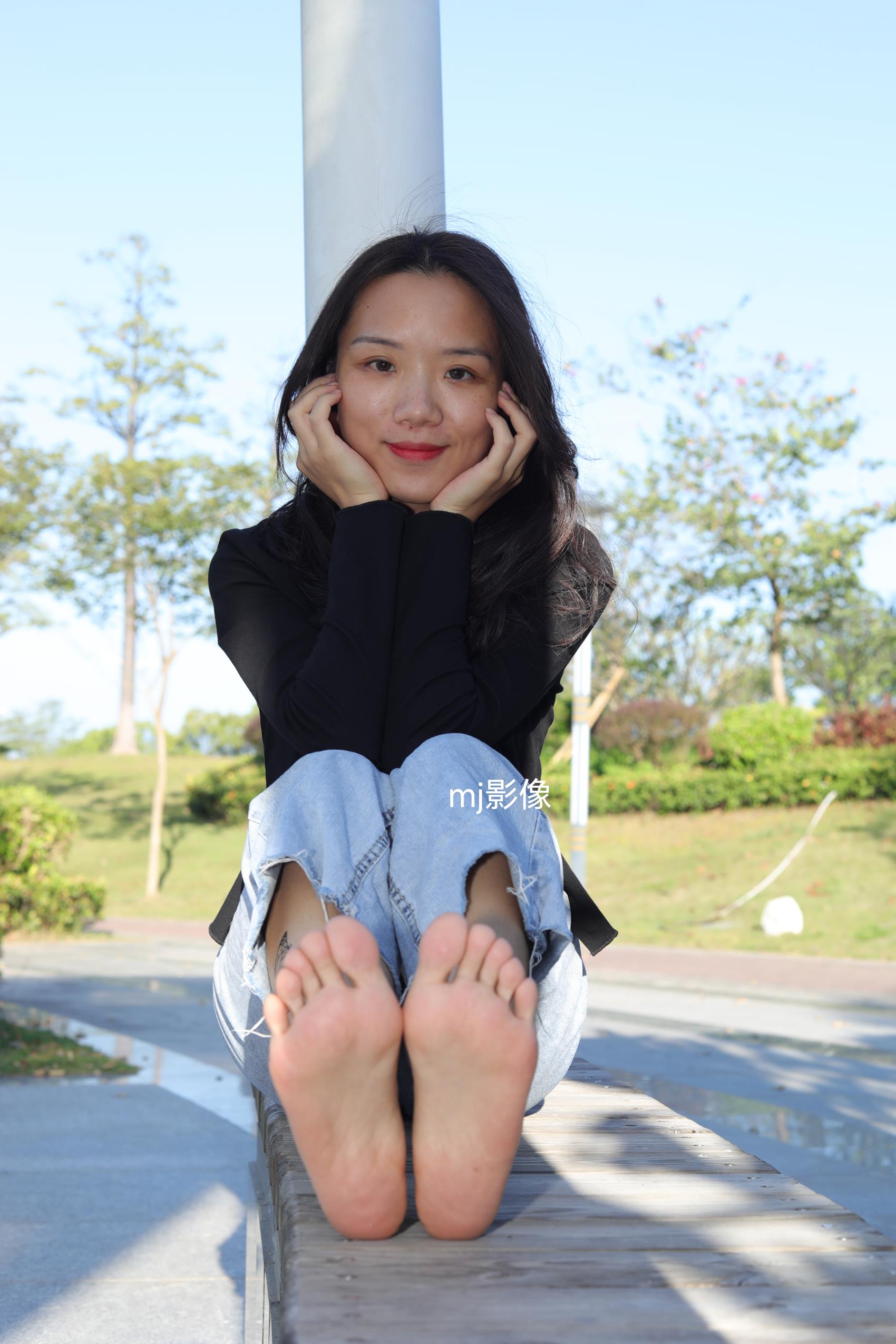 图片[26]-Pary摄影 NO.085 与小芸到公园游玩拍脚丫[98P] – 速更版-美库