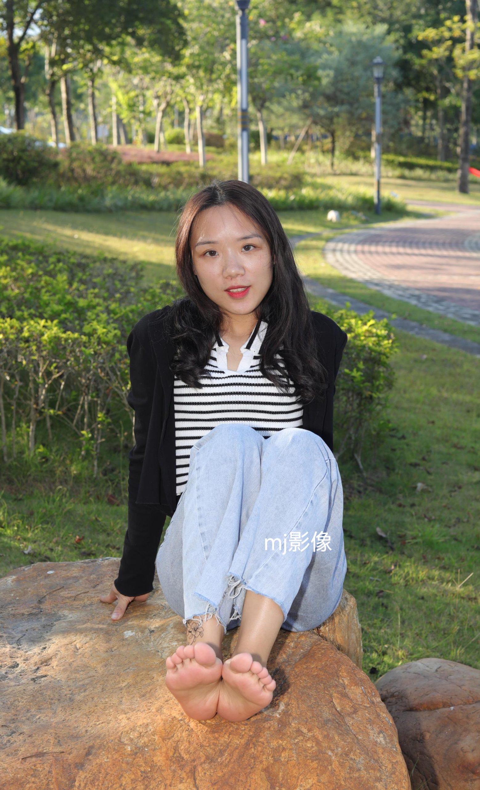 图片[39]-Pary摄影 NO.085 与小芸到公园游玩拍脚丫[98P] – 速更版-美库