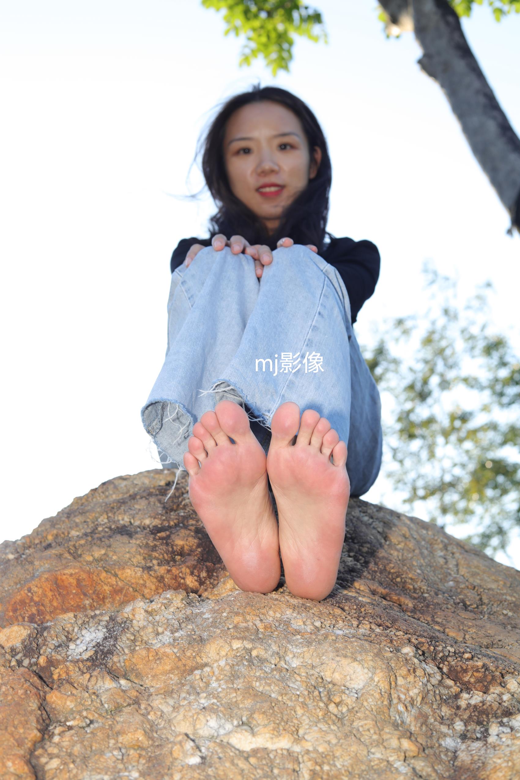 图片[59]-Pary摄影 NO.085 与小芸到公园游玩拍脚丫[98P] – 速更版-美库