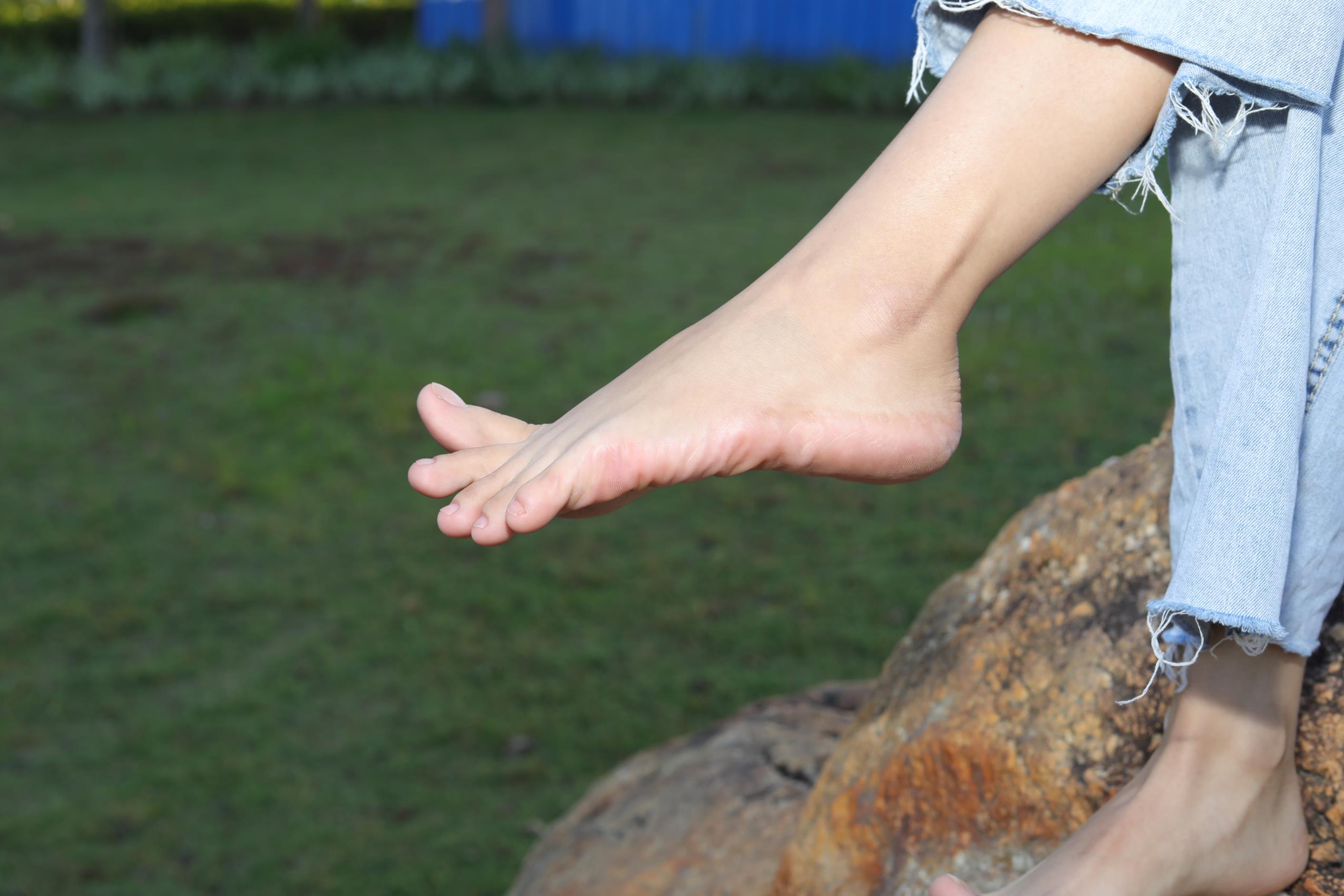 图片[65]-Pary摄影 NO.085 与小芸到公园游玩拍脚丫[98P] – 速更版-美库