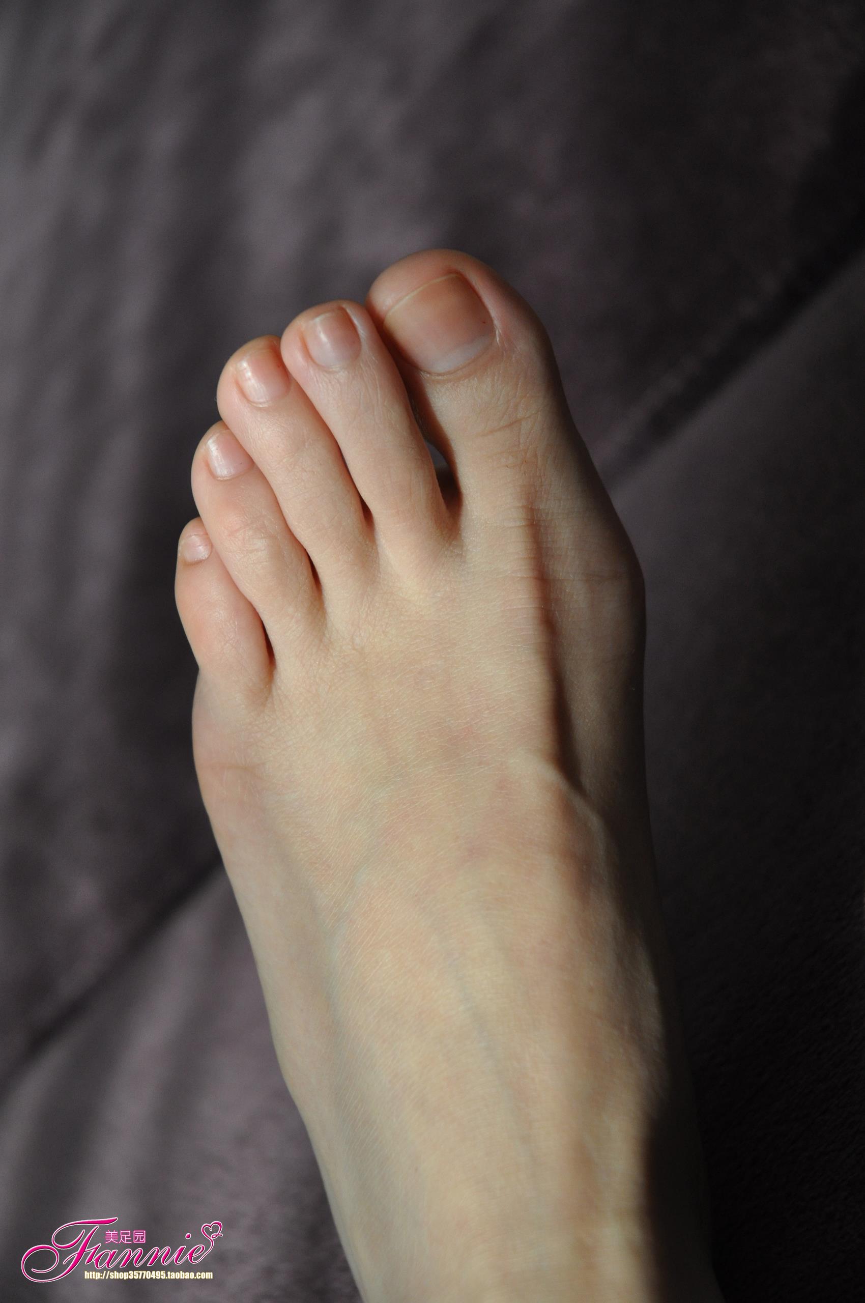 图片[17]-Fannie芬妮每足园 No.294 裸足特辑 [38P] – 速更版-美库