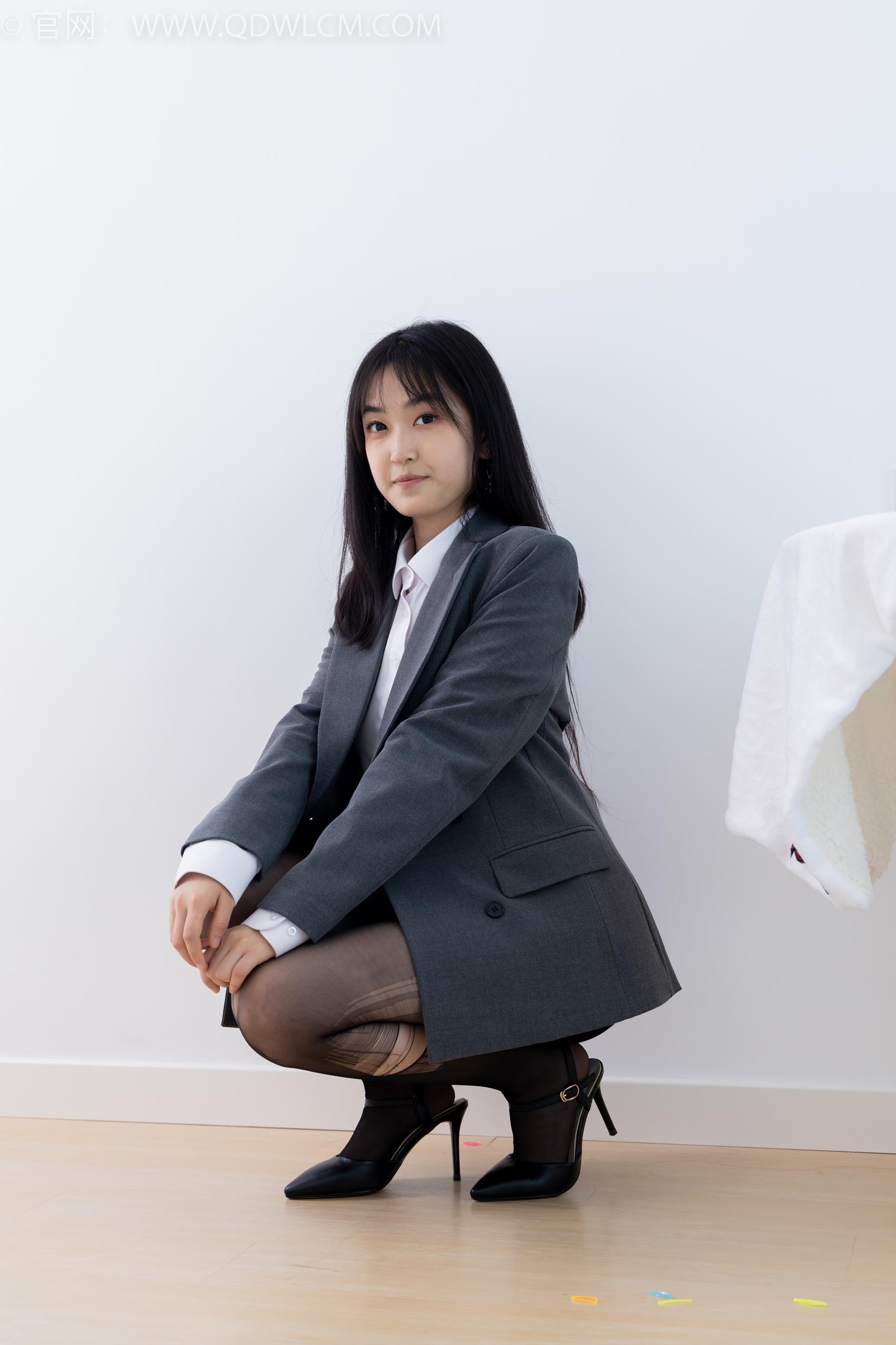 图片[24]-物恋传媒 NO.1750 嘉木-寂静的海[150P] – 速更版-美库