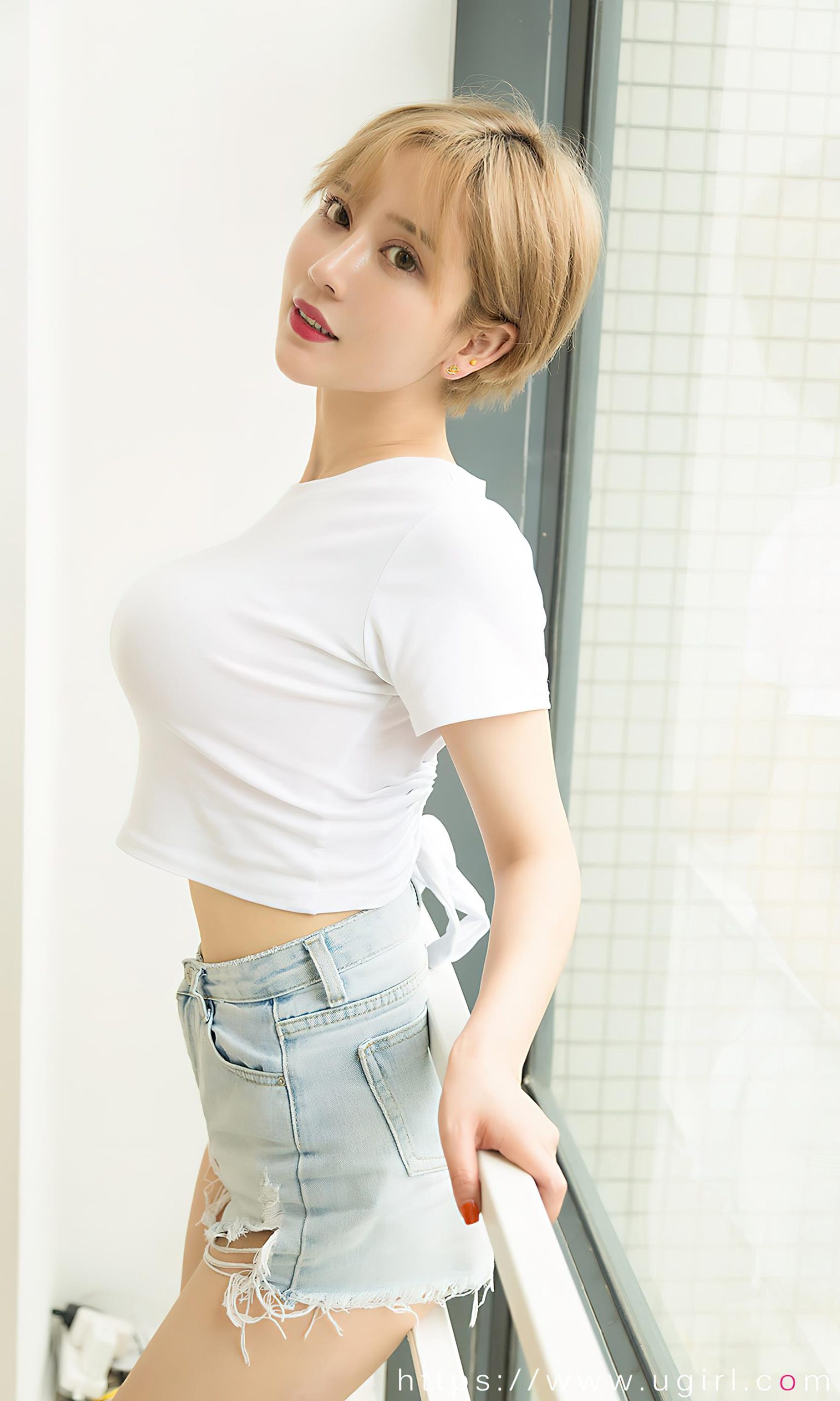 图片[34]-[爱尤物]2023 NO.2700 ins风女 笑笑[35P] – 速更版-美库