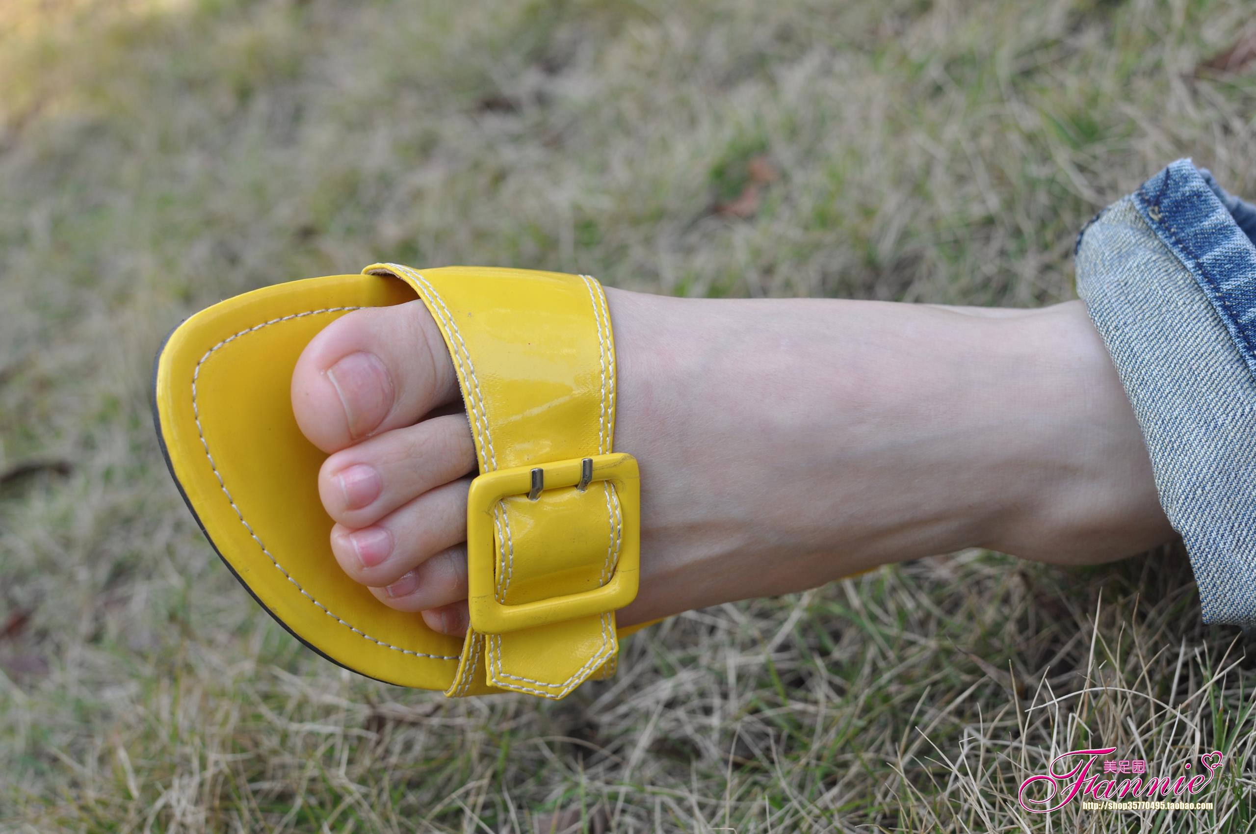 图片[12]-Fannie芬妮每足园 No.301 裸足特辑8 [31P] – 速更版-美库