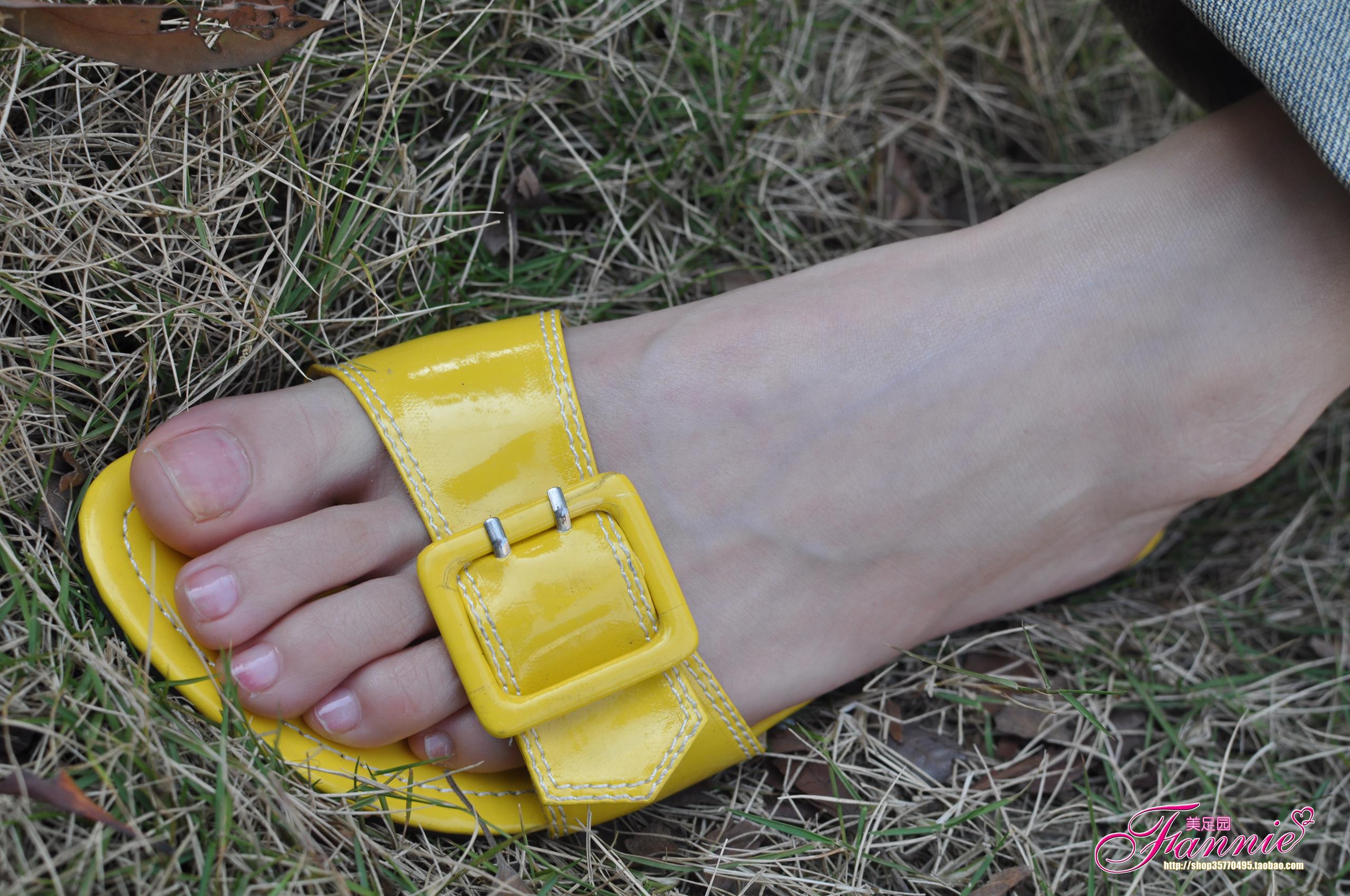 图片[16]-Fannie芬妮每足园 No.301 裸足特辑8 [31P] – 速更版-美库