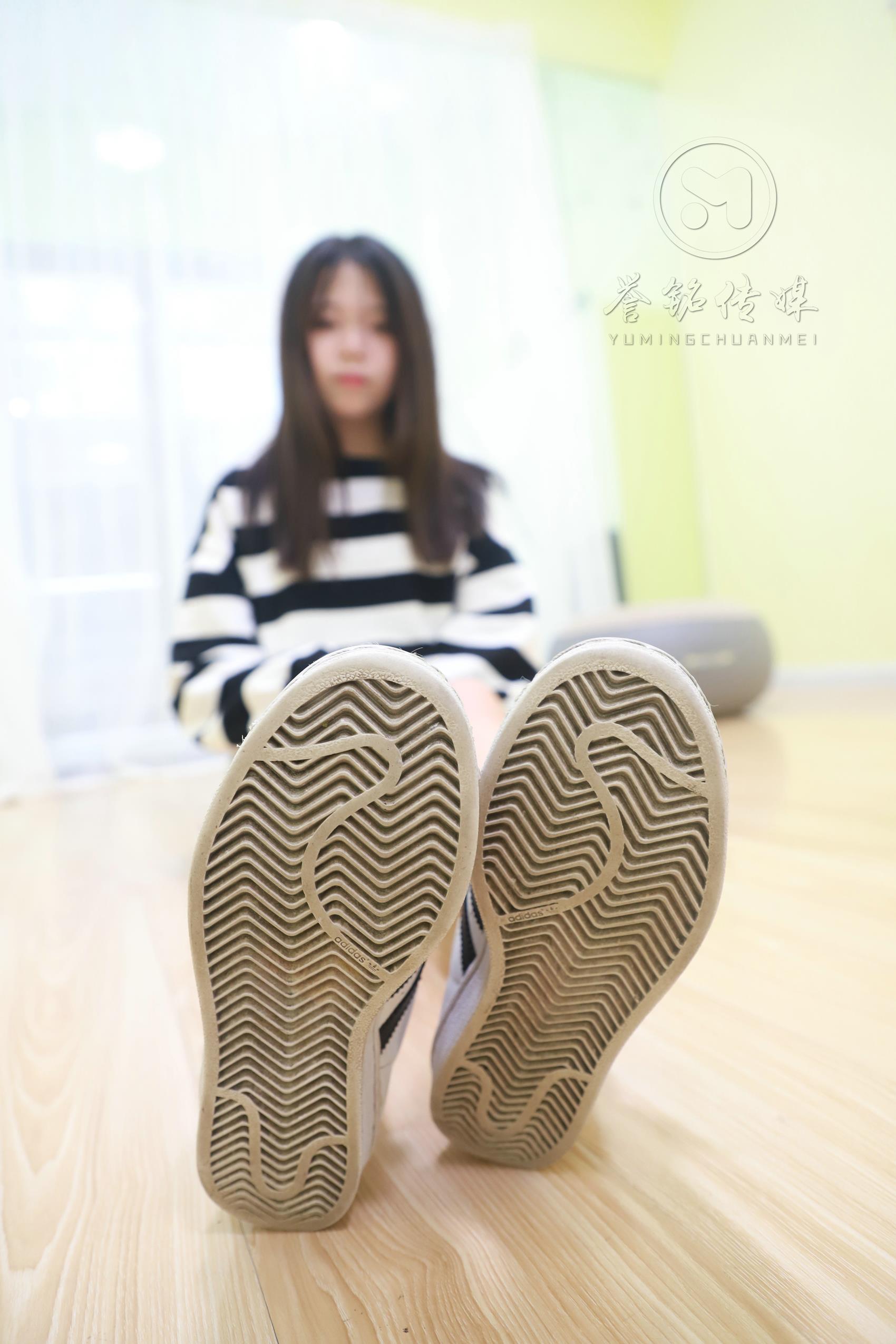 图片[16]-[誉铭传媒]袜足摄影 2019年《2019.5.25定制作品》[140P] – 速更版-美库