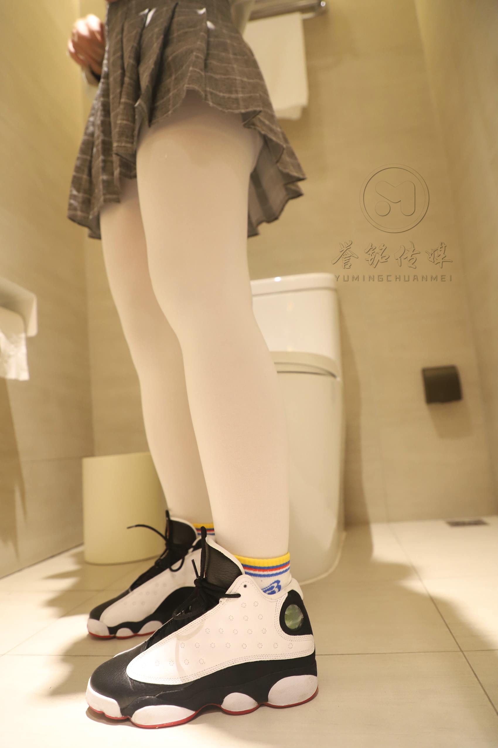 图片[20]-[誉铭传媒]袜足摄影 2019年《2019.6.23定制作品》[150P] – 速更版-美库