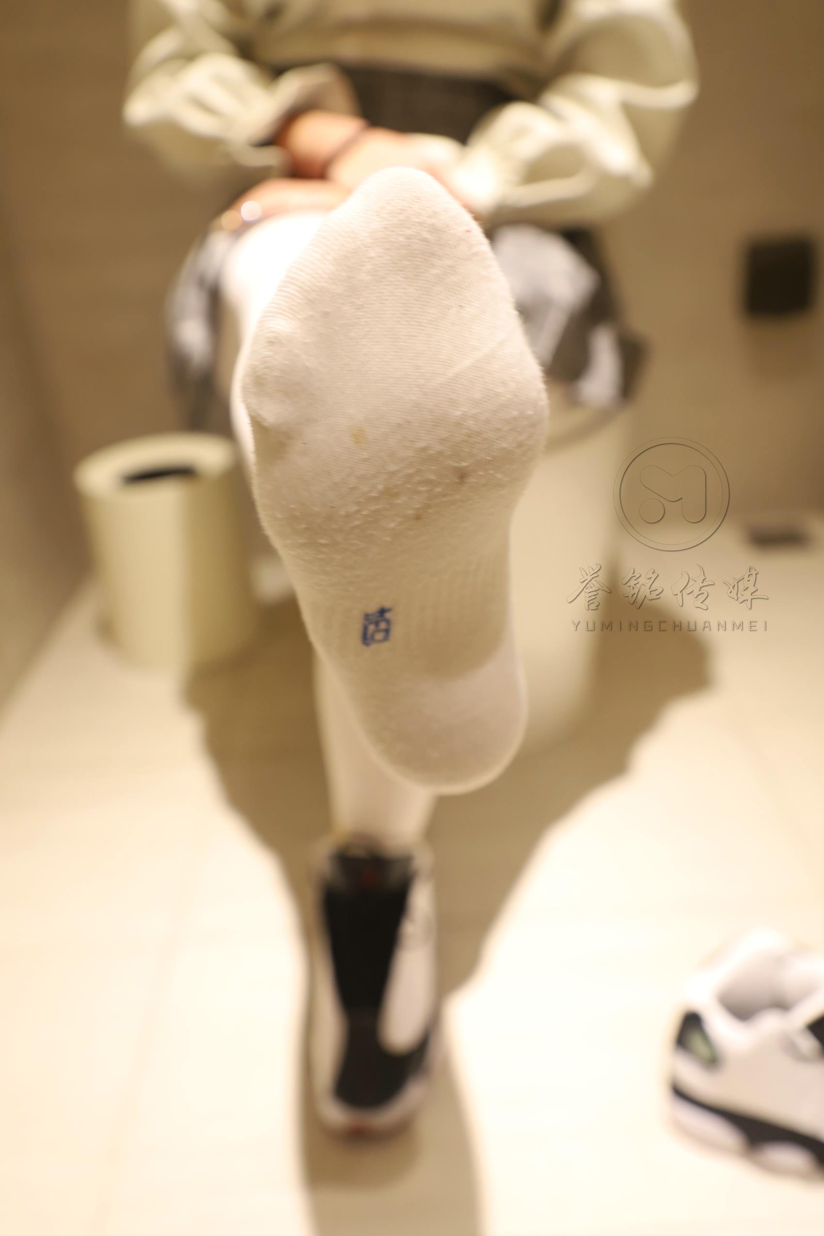 图片[40]-[誉铭传媒]袜足摄影 2019年《2019.6.23定制作品》[150P] – 速更版-美库